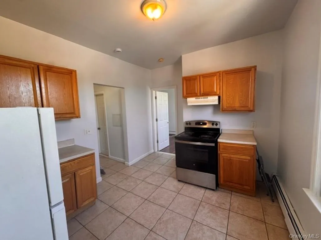 97 Waverly Street, Yonkers, NY, 1 Bedroom Bedrooms, 4 Rooms Rooms,1 BathroomBathrooms,Residential Lease,For Rent,Waverly,0,1008624 97 Waverly Street, Yonkers, NY, 1 Bedroom Bedrooms, 4 Rooms Rooms,1 BathroomBathrooms,Residential Lease,For Rent,Waverly,0,1008624