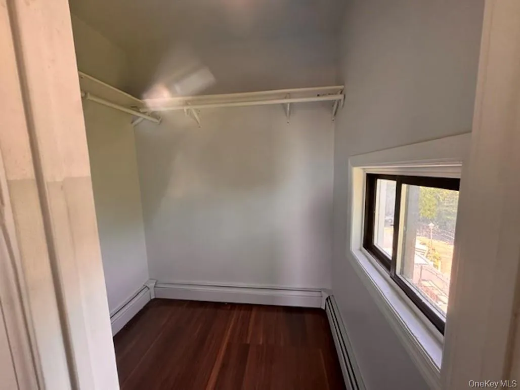 97 Waverly Street, Yonkers, NY, 1 Bedroom Bedrooms, 4 Rooms Rooms,1 BathroomBathrooms,Residential Lease,For Rent,Waverly,0,1008624 97 Waverly Street, Yonkers, NY, 1 Bedroom Bedrooms, 4 Rooms Rooms,1 BathroomBathrooms,Residential Lease,For Rent,Waverly,0,1008624