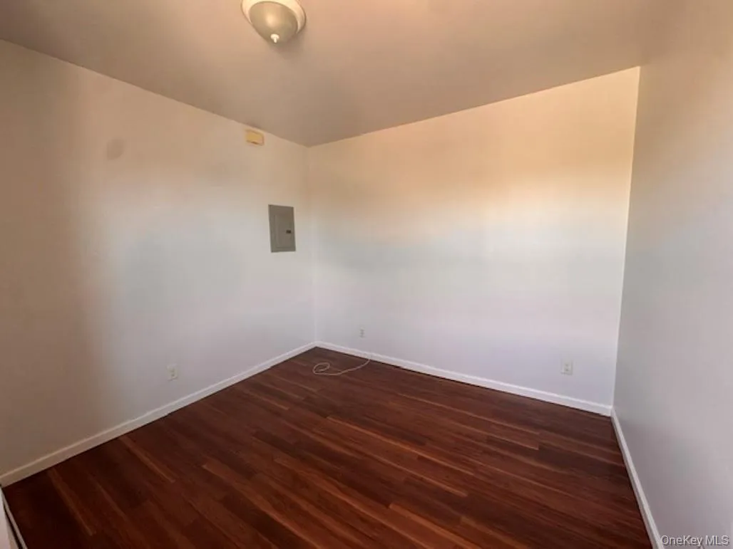 97 Waverly Street, Yonkers, NY, 1 Bedroom Bedrooms, 4 Rooms Rooms,1 BathroomBathrooms,Residential Lease,For Rent,Waverly,0,1008624 97 Waverly Street, Yonkers, NY, 1 Bedroom Bedrooms, 4 Rooms Rooms,1 BathroomBathrooms,Residential Lease,For Rent,Waverly,0,1008624