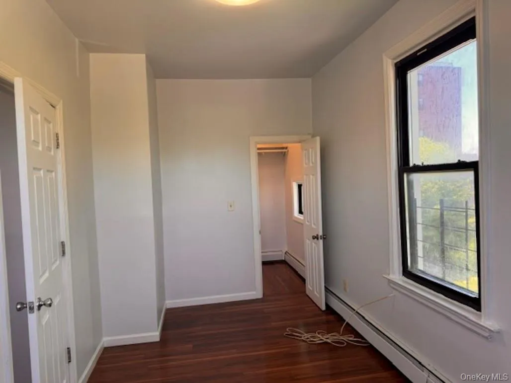 97 Waverly Street, Yonkers, NY, 1 Bedroom Bedrooms, 4 Rooms Rooms,1 BathroomBathrooms,Residential Lease,For Rent,Waverly,0,1008624 97 Waverly Street, Yonkers, NY, 1 Bedroom Bedrooms, 4 Rooms Rooms,1 BathroomBathrooms,Residential Lease,For Rent,Waverly,0,1008624