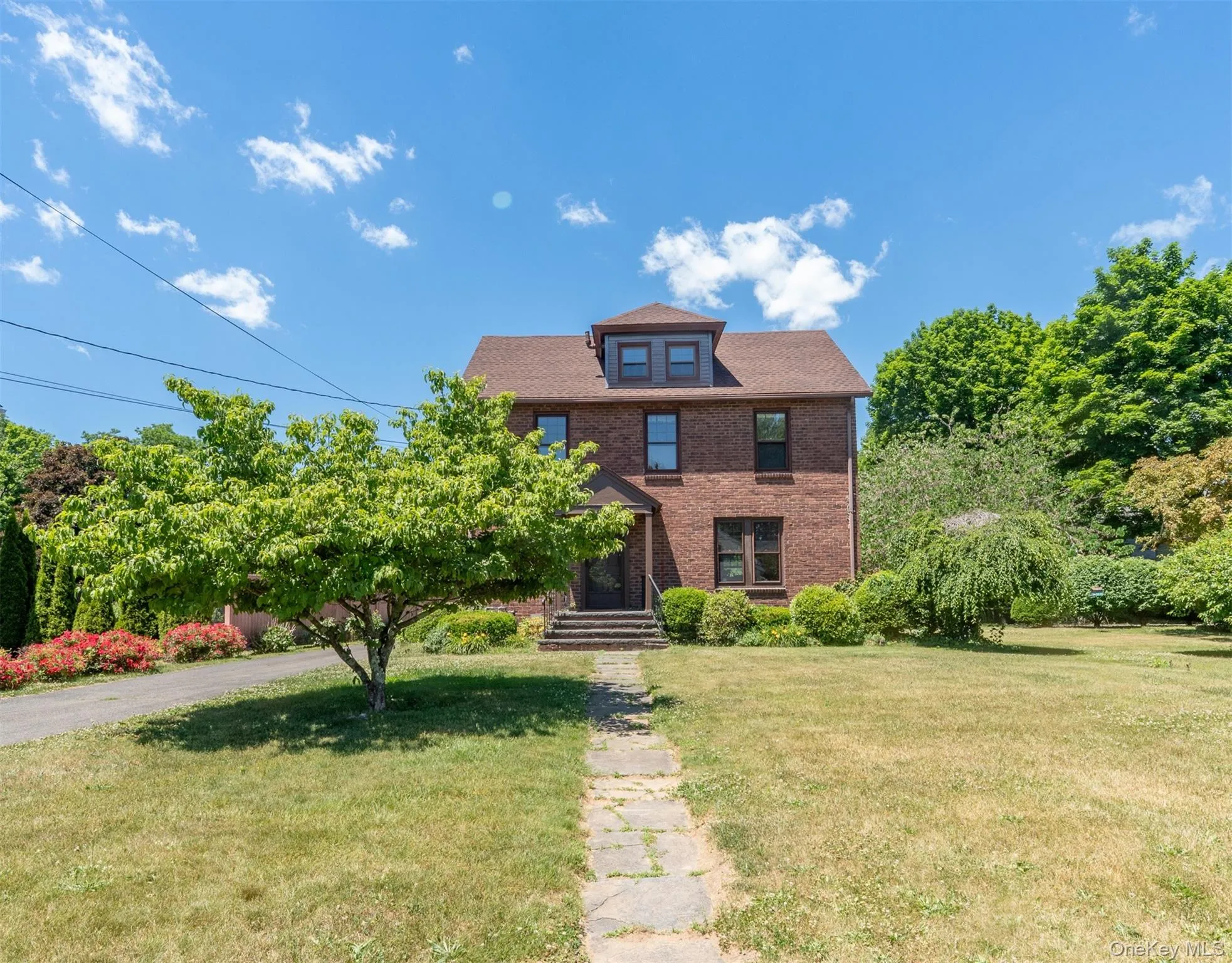 165 Clifton Avenue, Kingston, NY, 3 Bedrooms Bedrooms, 6 Rooms Rooms,1 BathroomBathrooms,Residential,For Rent,Clifton,0,1008626 165 Clifton Avenue, Kingston, NY, 3 Bedrooms Bedrooms, 6 Rooms Rooms,1 BathroomBathrooms,Residential,For Rent,Clifton,0,1008626