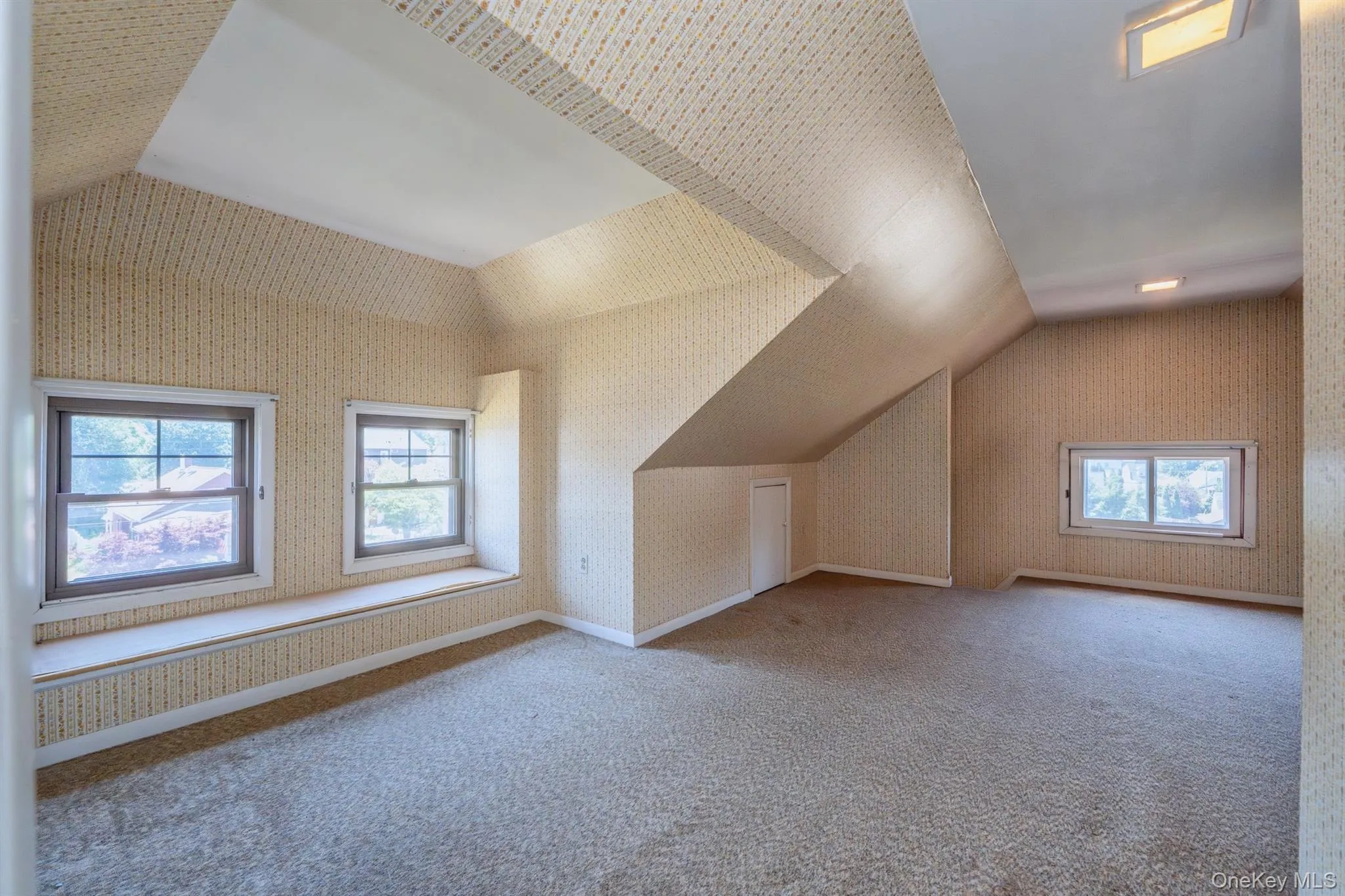 165 Clifton Avenue, Kingston, NY, 3 Bedrooms Bedrooms, 6 Rooms Rooms,1 BathroomBathrooms,Residential,For Rent,Clifton,0,1008626 165 Clifton Avenue, Kingston, NY, 3 Bedrooms Bedrooms, 6 Rooms Rooms,1 BathroomBathrooms,Residential,For Rent,Clifton,0,1008626