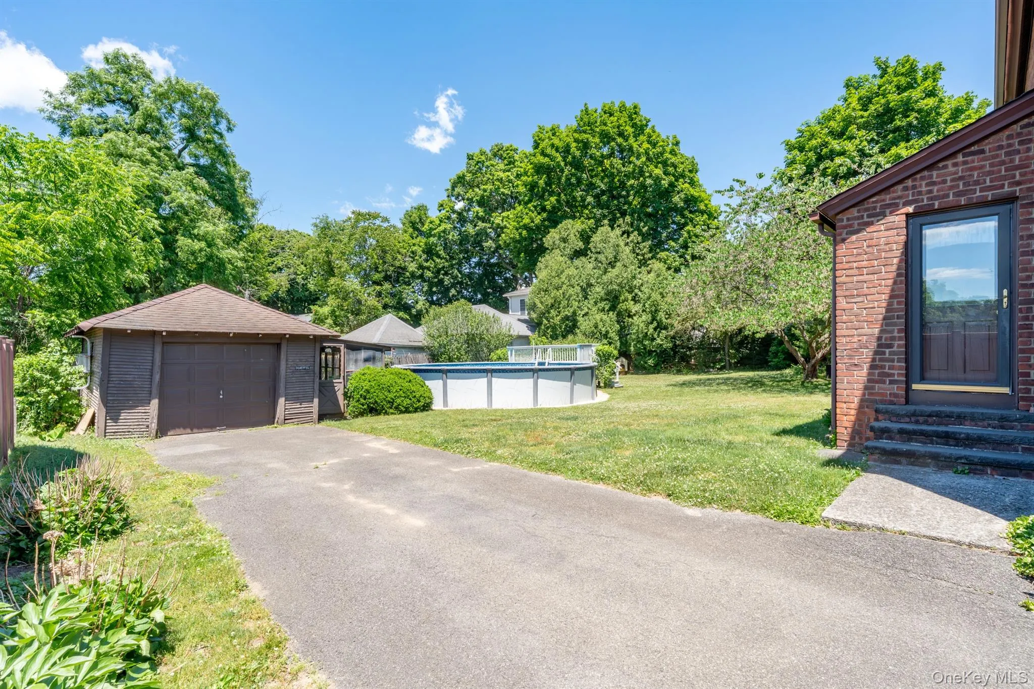 165 Clifton Avenue, Kingston, NY, 3 Bedrooms Bedrooms, 6 Rooms Rooms,1 BathroomBathrooms,Residential,For Rent,Clifton,0,1008626 165 Clifton Avenue, Kingston, NY, 3 Bedrooms Bedrooms, 6 Rooms Rooms,1 BathroomBathrooms,Residential,For Rent,Clifton,0,1008626