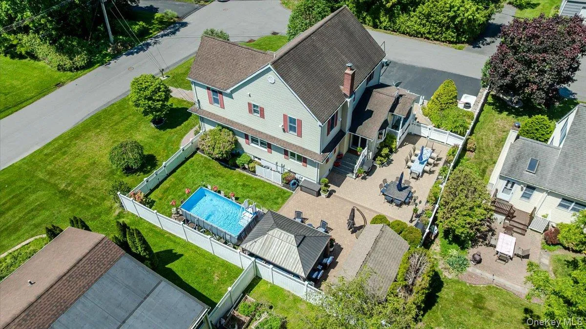 185 Jefferson Avenue, Mount Pleasant, NY, 4 Bedrooms Bedrooms, 10 Rooms Rooms,3 BathroomsBathrooms,Residential,For Rent,Jefferson,0,1008632 185 Jefferson Avenue, Mount Pleasant, NY, 4 Bedrooms Bedrooms, 10 Rooms Rooms,3 BathroomsBathrooms,Residential,For Rent,Jefferson,0,1008632