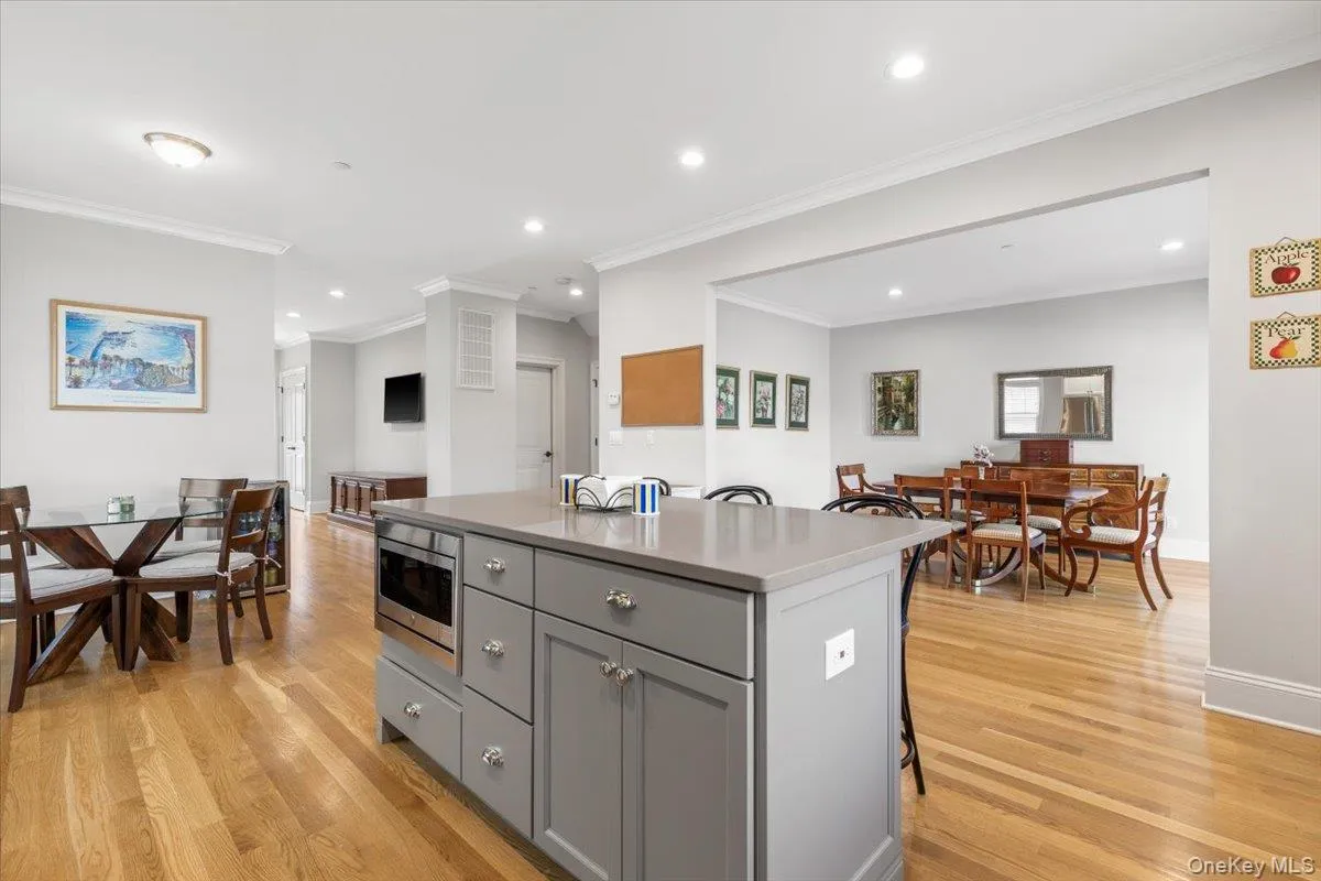 77 Lakeview Avenue, Harrison, NY, 4 Bedrooms Bedrooms, 10 Rooms Rooms,3 BathroomsBathrooms,Residential Lease,For Rent,Lakeview,0,KEY1008638 77 Lakeview Avenue, Harrison, NY, 4 Bedrooms Bedrooms, 10 Rooms Rooms,3 BathroomsBathrooms,Residential Lease,For Rent,Lakeview,0,KEY1008638