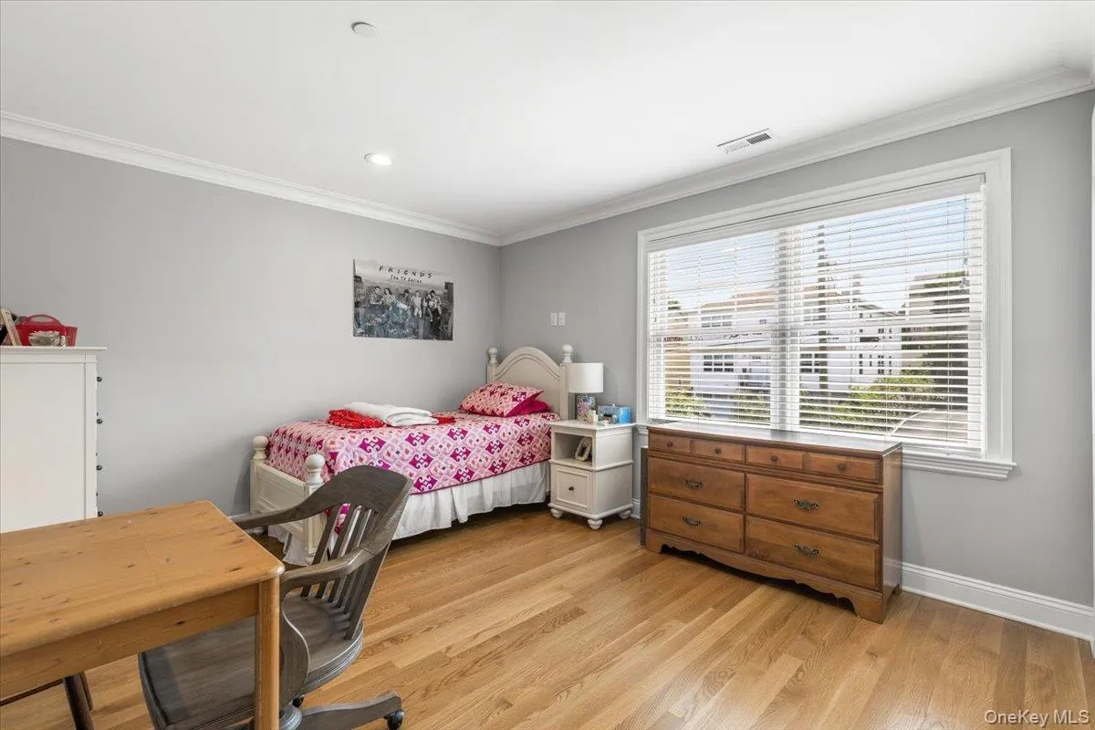 77 Lakeview Avenue, Harrison, NY, 4 Bedrooms Bedrooms, 10 Rooms Rooms,3 BathroomsBathrooms,Residential Lease,For Rent,Lakeview,0,KEY1008638 77 Lakeview Avenue, Harrison, NY, 4 Bedrooms Bedrooms, 10 Rooms Rooms,3 BathroomsBathrooms,Residential Lease,For Rent,Lakeview,0,KEY1008638