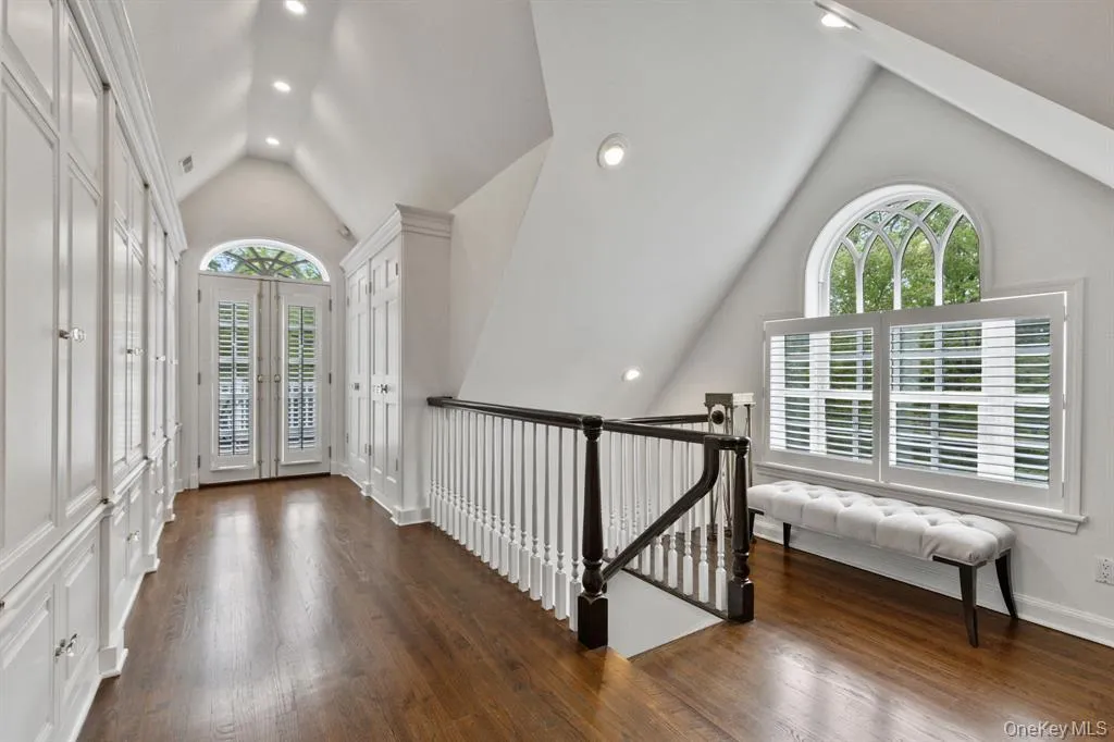 8 Boxwood Lane, Harrison, NY, 5 Bedrooms Bedrooms, 14 Rooms Rooms,5 BathroomsBathrooms,Residential,For Rent,Boxwood,0,1008639 8 Boxwood Lane, Harrison, NY, 5 Bedrooms Bedrooms, 14 Rooms Rooms,5 BathroomsBathrooms,Residential,For Rent,Boxwood,0,1008639