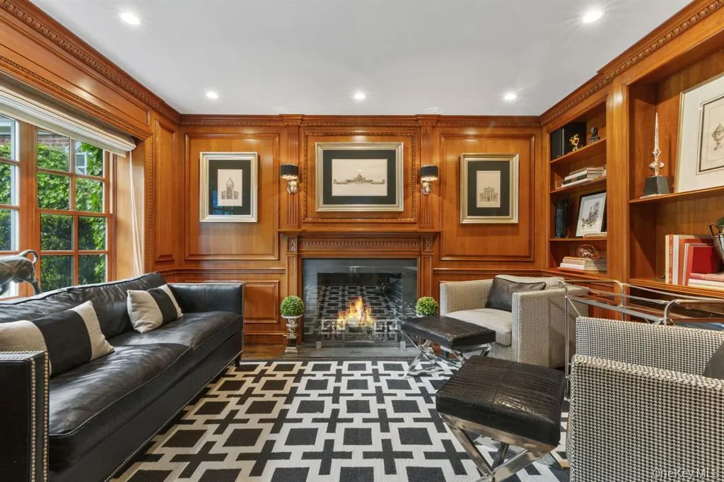 8 Boxwood Lane, Harrison, NY, 5 Bedrooms Bedrooms, 14 Rooms Rooms,5 BathroomsBathrooms,Residential,For Rent,Boxwood,0,1008639 8 Boxwood Lane, Harrison, NY, 5 Bedrooms Bedrooms, 14 Rooms Rooms,5 BathroomsBathrooms,Residential,For Rent,Boxwood,0,1008639