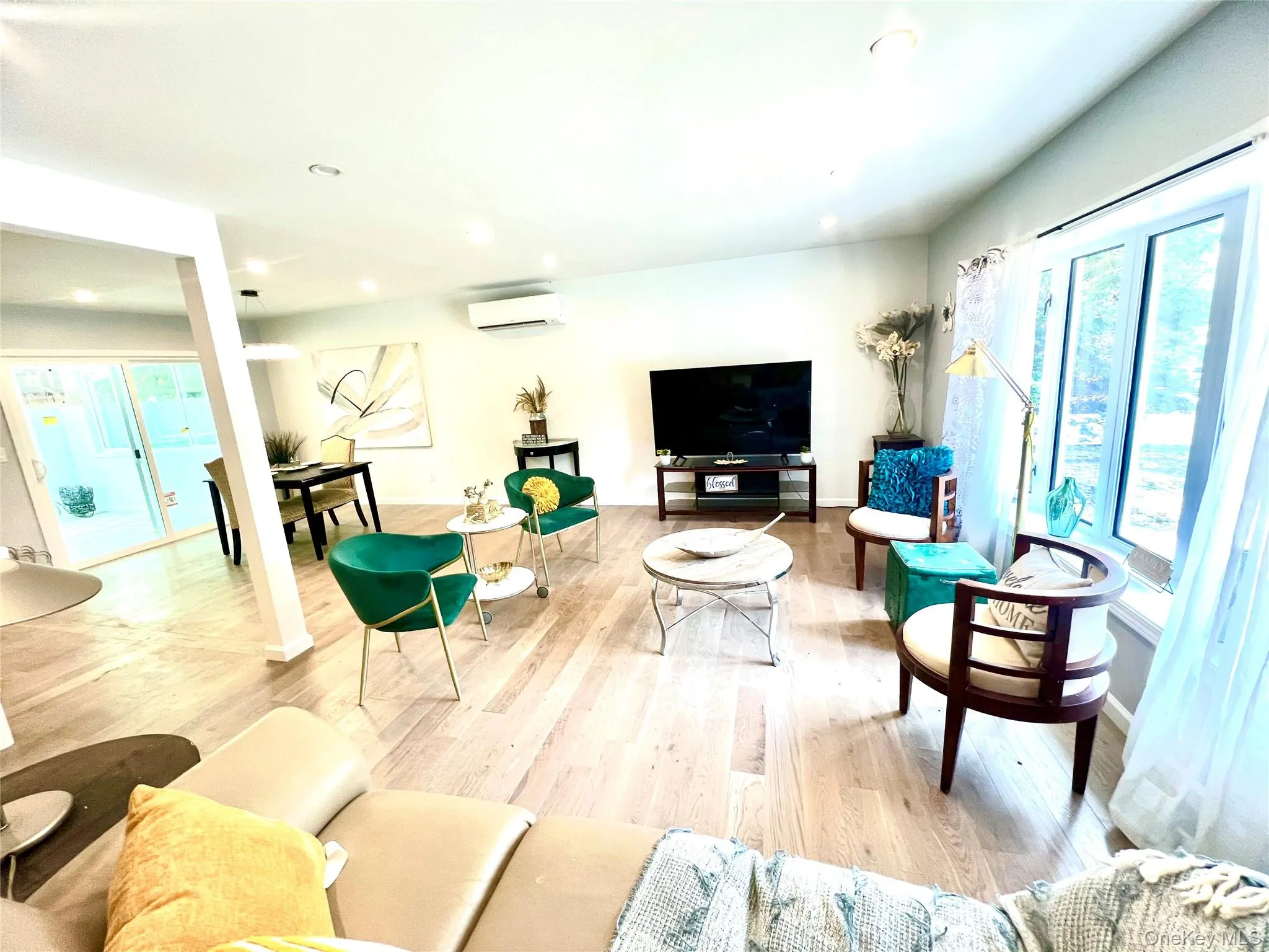 37 California Drive, Middletown, NY, 4 Bedrooms Bedrooms, 12 Rooms Rooms,2 BathroomsBathrooms,Residential,For Rent,California,0,KEY1008642 37 California Drive, Middletown, NY, 4 Bedrooms Bedrooms, 12 Rooms Rooms,2 BathroomsBathrooms,Residential,For Rent,California,0,KEY1008642