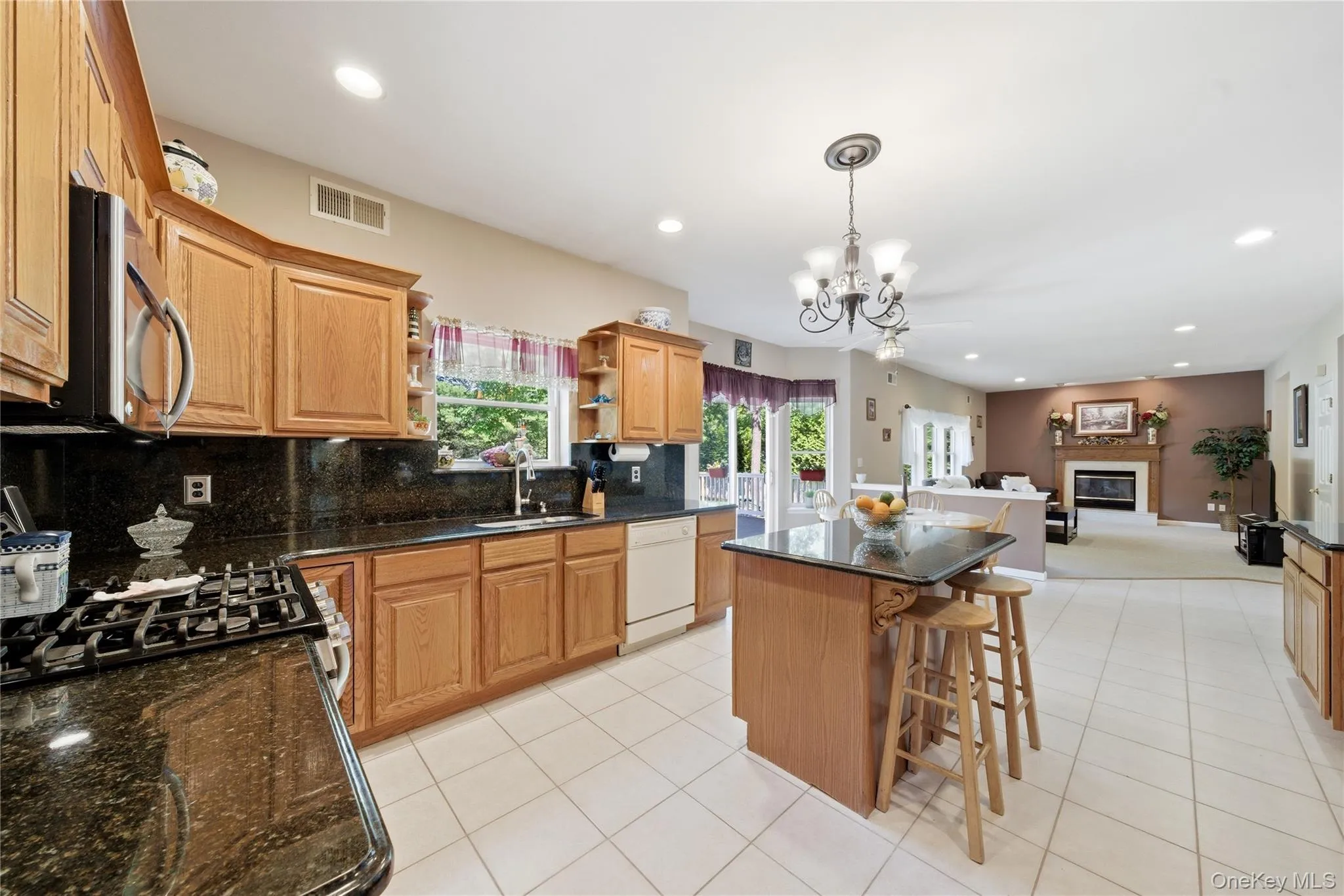 9 Ridgefield Drive, Brookhaven, NY, 4 Bedrooms Bedrooms, 8 Rooms Rooms,3 BathroomsBathrooms,Residential,For Rent,Ridgefield,0,1008648 9 Ridgefield Drive, Brookhaven, NY, 4 Bedrooms Bedrooms, 8 Rooms Rooms,3 BathroomsBathrooms,Residential,For Rent,Ridgefield,0,1008648