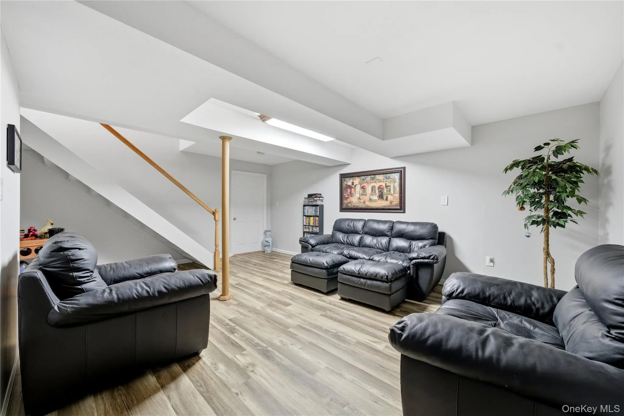 9 Ridgefield Drive, Brookhaven, NY, 4 Bedrooms Bedrooms, 8 Rooms Rooms,3 BathroomsBathrooms,Residential,For Rent,Ridgefield,0,1008648 9 Ridgefield Drive, Brookhaven, NY, 4 Bedrooms Bedrooms, 8 Rooms Rooms,3 BathroomsBathrooms,Residential,For Rent,Ridgefield,0,1008648