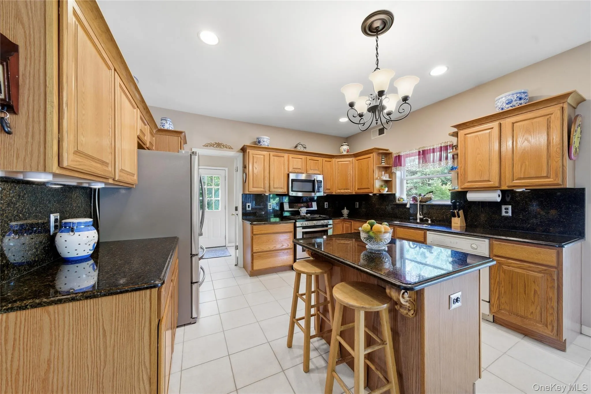 9 Ridgefield Drive, Brookhaven, NY, 4 Bedrooms Bedrooms, 8 Rooms Rooms,3 BathroomsBathrooms,Residential,For Rent,Ridgefield,0,1008648 9 Ridgefield Drive, Brookhaven, NY, 4 Bedrooms Bedrooms, 8 Rooms Rooms,3 BathroomsBathrooms,Residential,For Rent,Ridgefield,0,1008648
