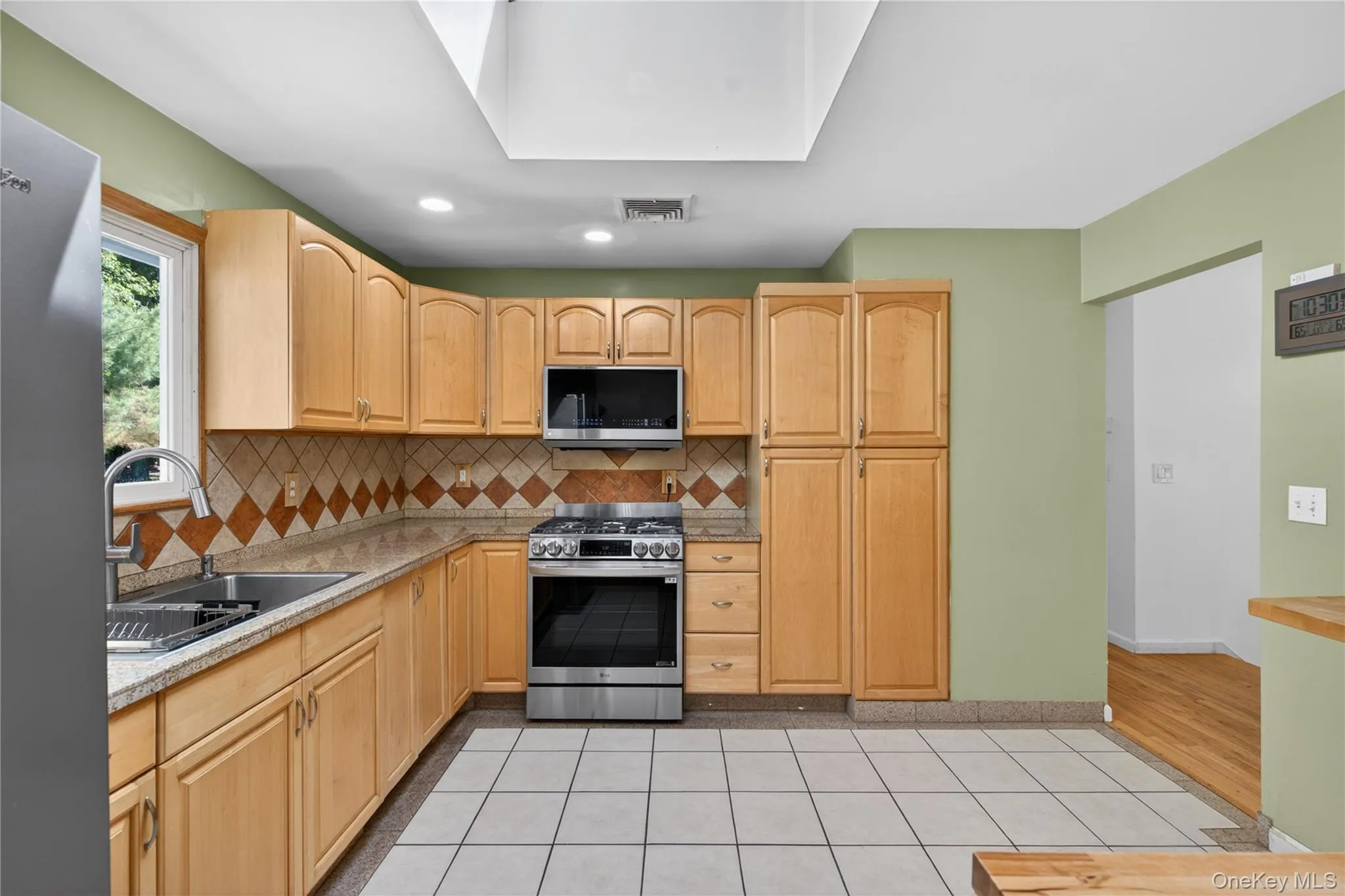 20 Patrick Drive, Mamakating, NY, 3 Bedrooms Bedrooms, 13 Rooms Rooms,2 BathroomsBathrooms,Residential,For Rent,Patrick,0,1008649 20 Patrick Drive, Mamakating, NY, 3 Bedrooms Bedrooms, 13 Rooms Rooms,2 BathroomsBathrooms,Residential,For Rent,Patrick,0,1008649