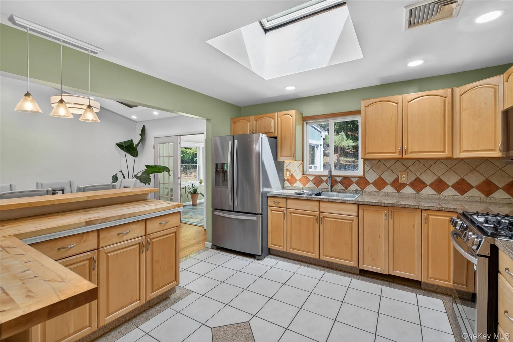 20 Patrick Drive, Mamakating, NY, 3 Bedrooms Bedrooms, 13 Rooms Rooms,2 BathroomsBathrooms,Residential,For Rent,Patrick,0,1008649 20 Patrick Drive, Mamakating, NY, 3 Bedrooms Bedrooms, 13 Rooms Rooms,2 BathroomsBathrooms,Residential,For Rent,Patrick,0,1008649