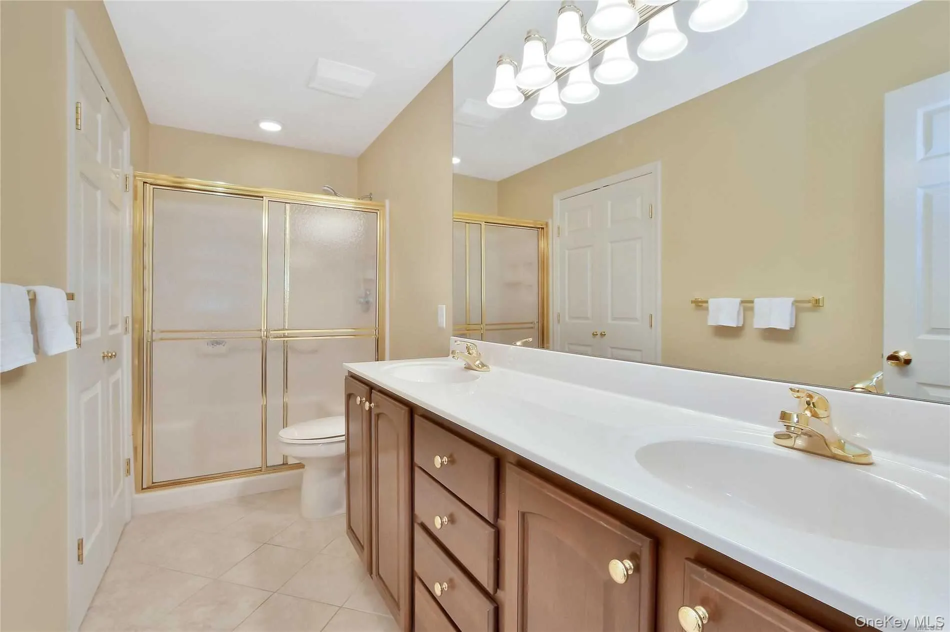 2702 Amen Corner, Riverhead, NY, 2 Bedrooms Bedrooms, 5 Rooms Rooms,2 BathroomsBathrooms,Residential Lease,For Rent,Amen,0,1008650 2702 Amen Corner, Riverhead, NY, 2 Bedrooms Bedrooms, 5 Rooms Rooms,2 BathroomsBathrooms,Residential Lease,For Rent,Amen,0,1008650