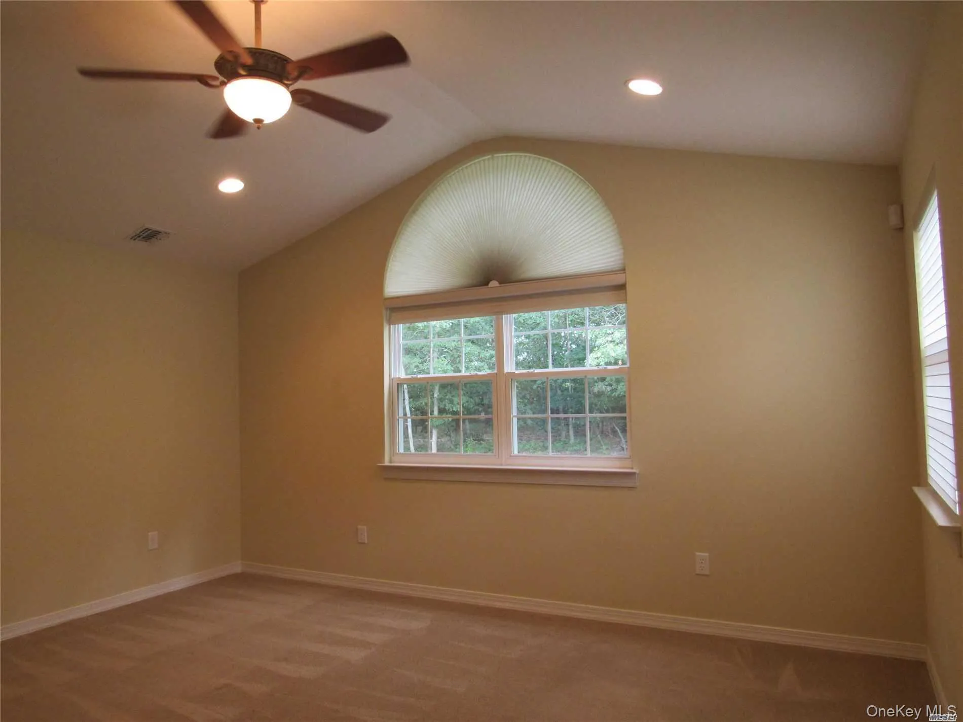 2702 Amen Corner, Riverhead, NY, 2 Bedrooms Bedrooms, 5 Rooms Rooms,2 BathroomsBathrooms,Residential Lease,For Rent,Amen,0,1008650 2702 Amen Corner, Riverhead, NY, 2 Bedrooms Bedrooms, 5 Rooms Rooms,2 BathroomsBathrooms,Residential Lease,For Rent,Amen,0,1008650