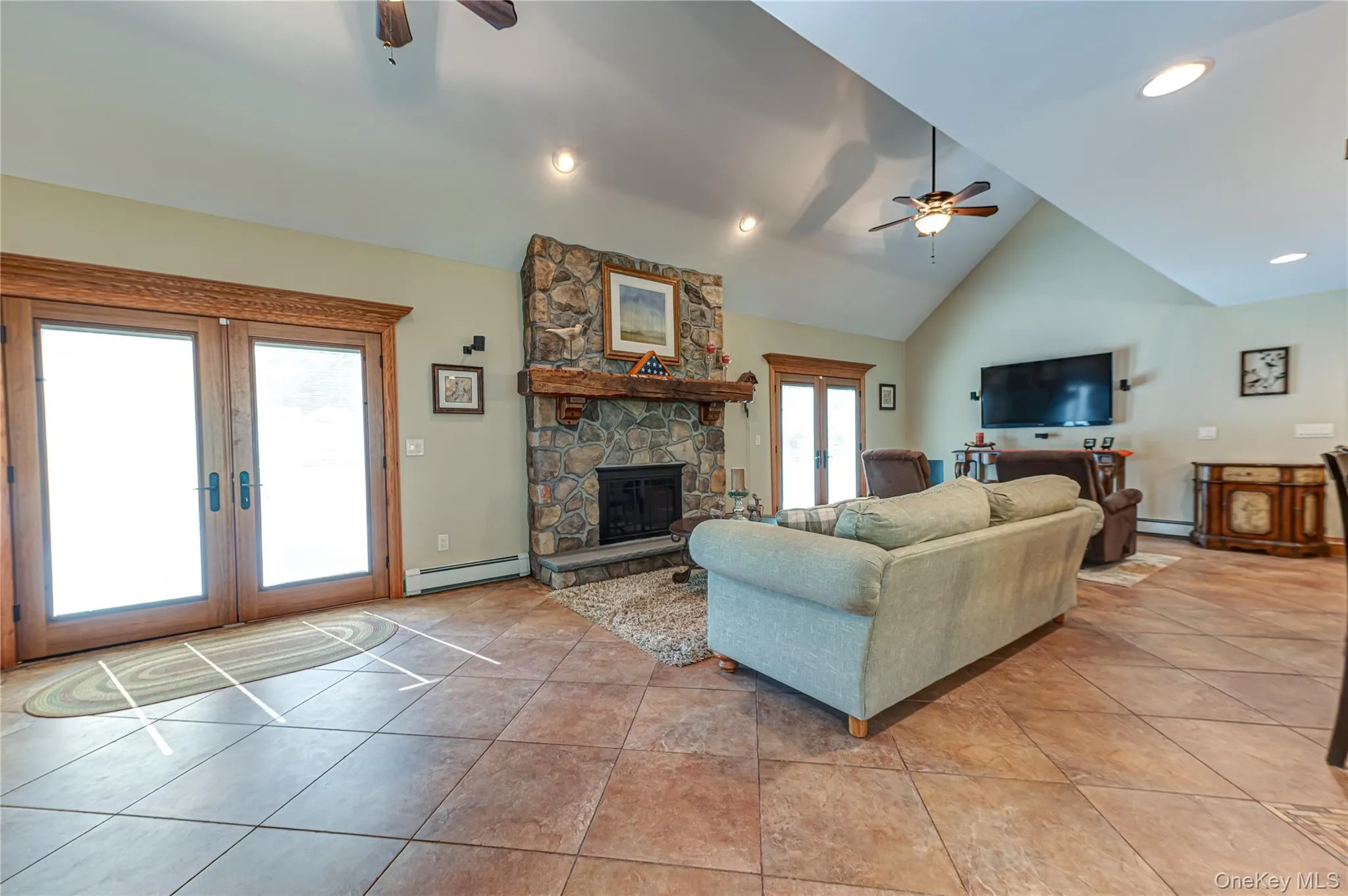 130 Country Road, Brookhaven, NY, 3 Bedrooms Bedrooms, 7 Rooms Rooms,2 BathroomsBathrooms,Residential,For Rent,Country,0,1008653 130 Country Road, Brookhaven, NY, 3 Bedrooms Bedrooms, 7 Rooms Rooms,2 BathroomsBathrooms,Residential,For Rent,Country,0,1008653
