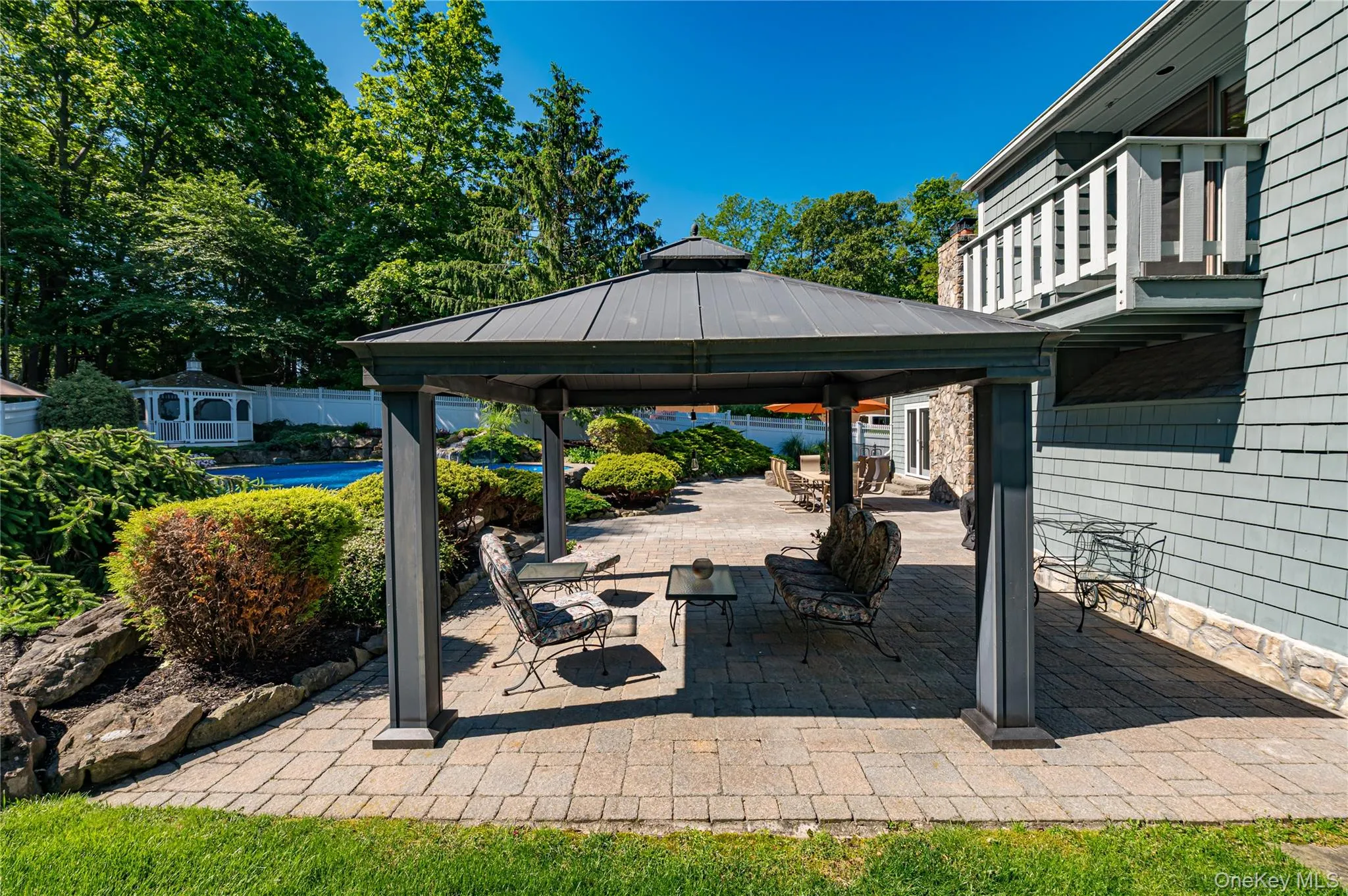 130 Country Road, Brookhaven, NY, 3 Bedrooms Bedrooms, 7 Rooms Rooms,2 BathroomsBathrooms,Residential,For Rent,Country,0,1008653 130 Country Road, Brookhaven, NY, 3 Bedrooms Bedrooms, 7 Rooms Rooms,2 BathroomsBathrooms,Residential,For Rent,Country,0,1008653