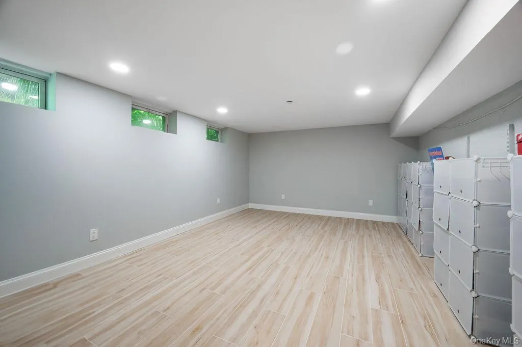 Possible Home Gym. Possible Home Gym.