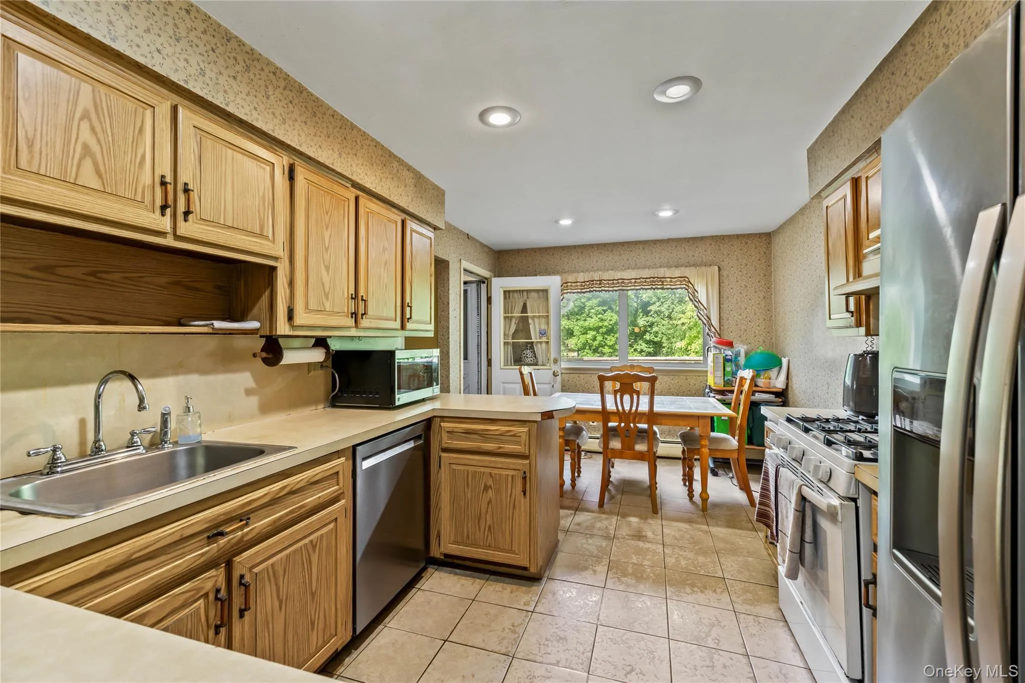 29 Sunny Ridge Road, Ramapo, NY, 5 Bedrooms Bedrooms, 7 Rooms Rooms,2 BathroomsBathrooms,Residential,For Rent,Sunny Ridge,0,1008658 29 Sunny Ridge Road, Ramapo, NY, 5 Bedrooms Bedrooms, 7 Rooms Rooms,2 BathroomsBathrooms,Residential,For Rent,Sunny Ridge,0,1008658