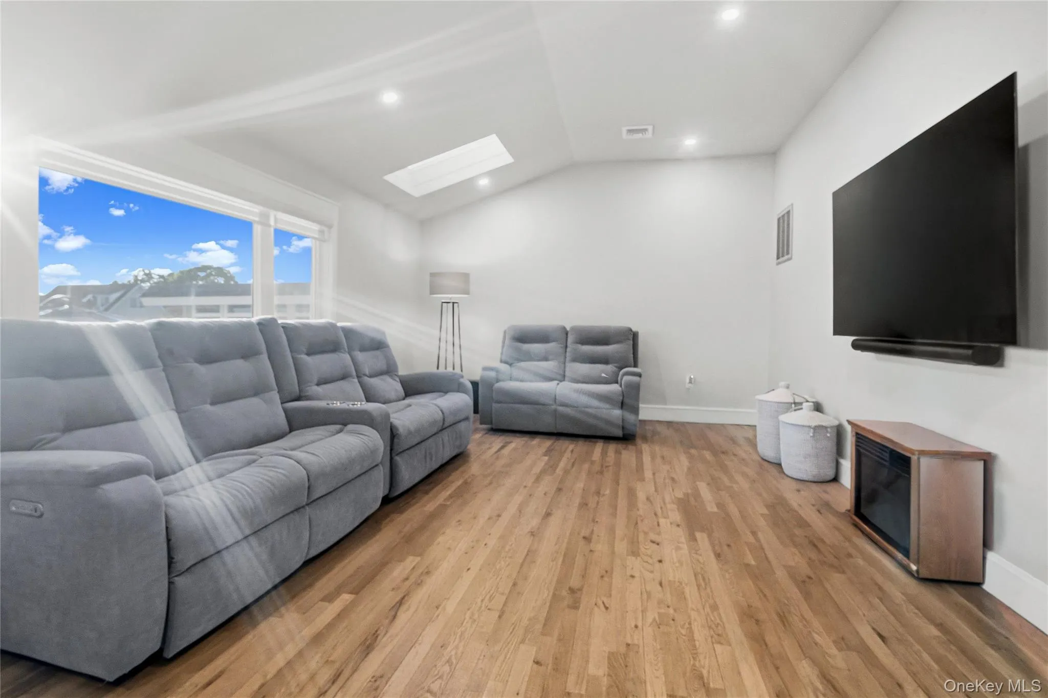 106 Anchorage Drive, Islip, NY, 3 Bedrooms Bedrooms, 8 Rooms Rooms,2 BathroomsBathrooms,Residential,For Rent,Anchorage,0,1008665 106 Anchorage Drive, Islip, NY, 3 Bedrooms Bedrooms, 8 Rooms Rooms,2 BathroomsBathrooms,Residential,For Rent,Anchorage,0,1008665