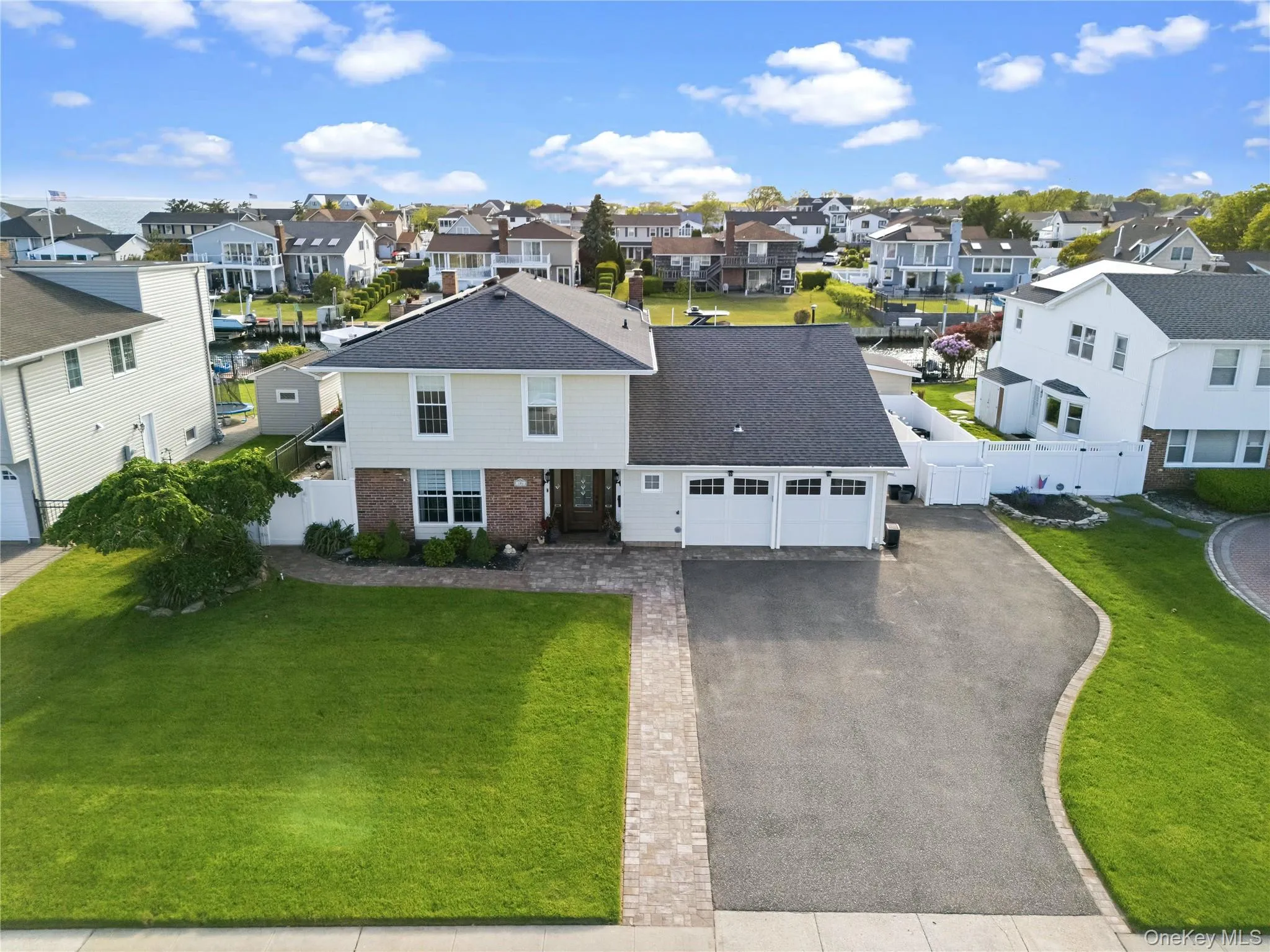 106 Anchorage Drive, Islip, NY, 3 Bedrooms Bedrooms, 8 Rooms Rooms,2 BathroomsBathrooms,Residential,For Rent,Anchorage,0,1008665 106 Anchorage Drive, Islip, NY, 3 Bedrooms Bedrooms, 8 Rooms Rooms,2 BathroomsBathrooms,Residential,For Rent,Anchorage,0,1008665