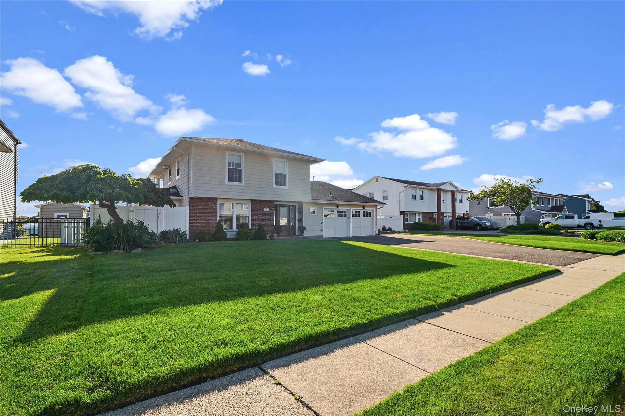 106 Anchorage Drive, Islip, NY, 3 Bedrooms Bedrooms, 8 Rooms Rooms,2 BathroomsBathrooms,Residential,For Rent,Anchorage,0,1008665 106 Anchorage Drive, Islip, NY, 3 Bedrooms Bedrooms, 8 Rooms Rooms,2 BathroomsBathrooms,Residential,For Rent,Anchorage,0,1008665