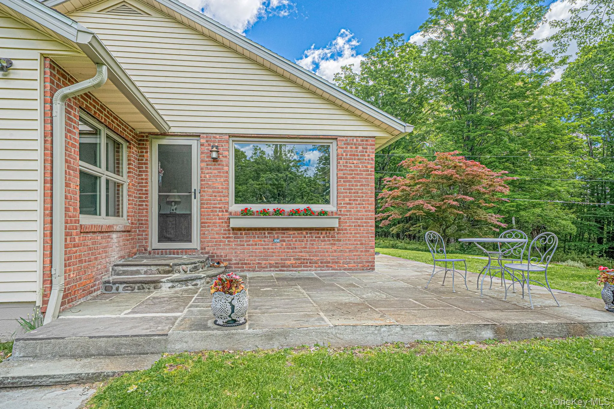 168 Jessop Road, Woodstock, NY, 3 Bedrooms Bedrooms, 6 Rooms Rooms,1 BathroomBathrooms,Residential,For Rent,Jessop,0,1008666 168 Jessop Road, Woodstock, NY, 3 Bedrooms Bedrooms, 6 Rooms Rooms,1 BathroomBathrooms,Residential,For Rent,Jessop,0,1008666