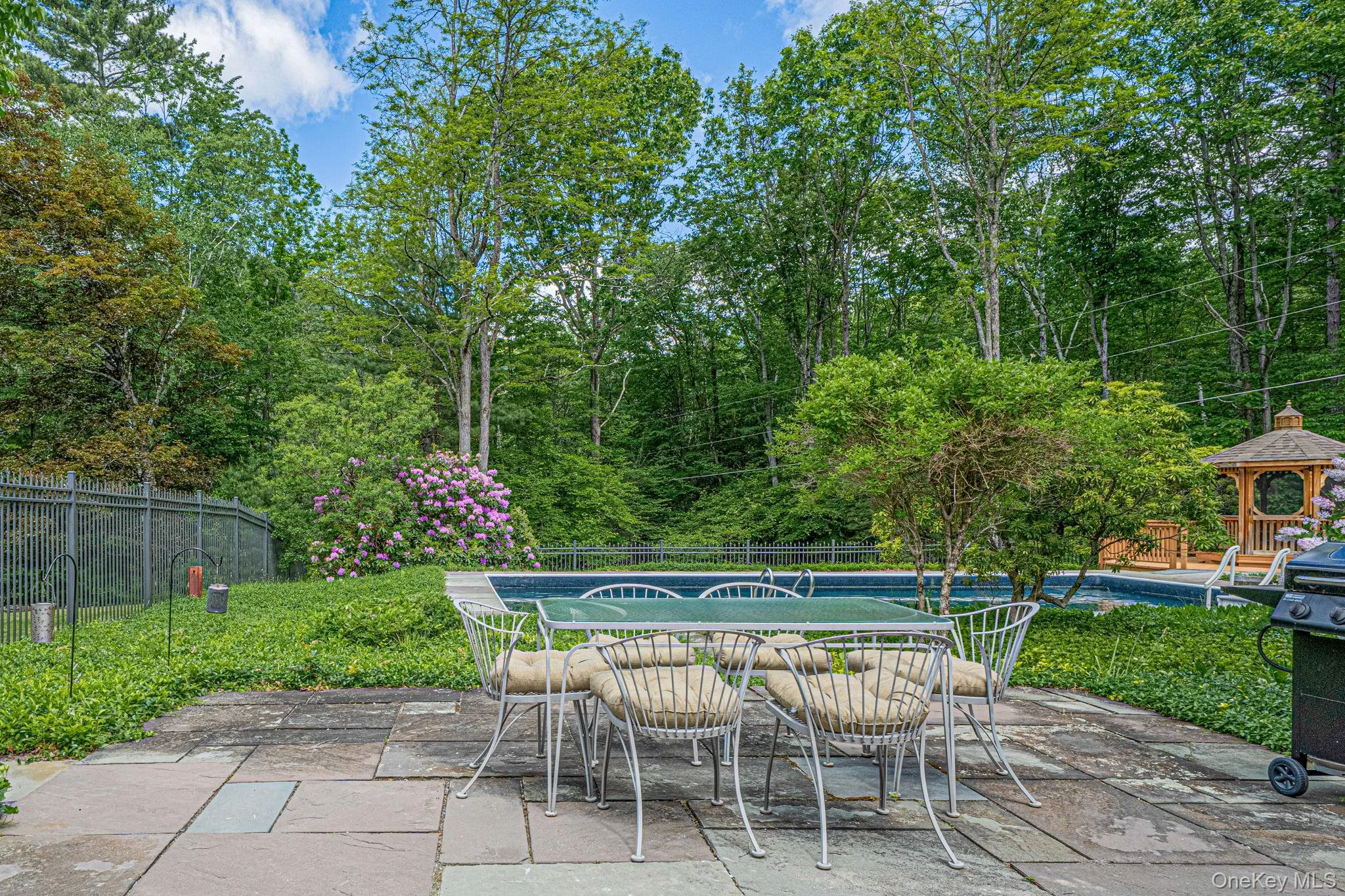 168 Jessop Road, Woodstock, NY, 3 Bedrooms Bedrooms, 6 Rooms Rooms,1 BathroomBathrooms,Residential,For Rent,Jessop,0,1008666 168 Jessop Road, Woodstock, NY, 3 Bedrooms Bedrooms, 6 Rooms Rooms,1 BathroomBathrooms,Residential,For Rent,Jessop,0,1008666