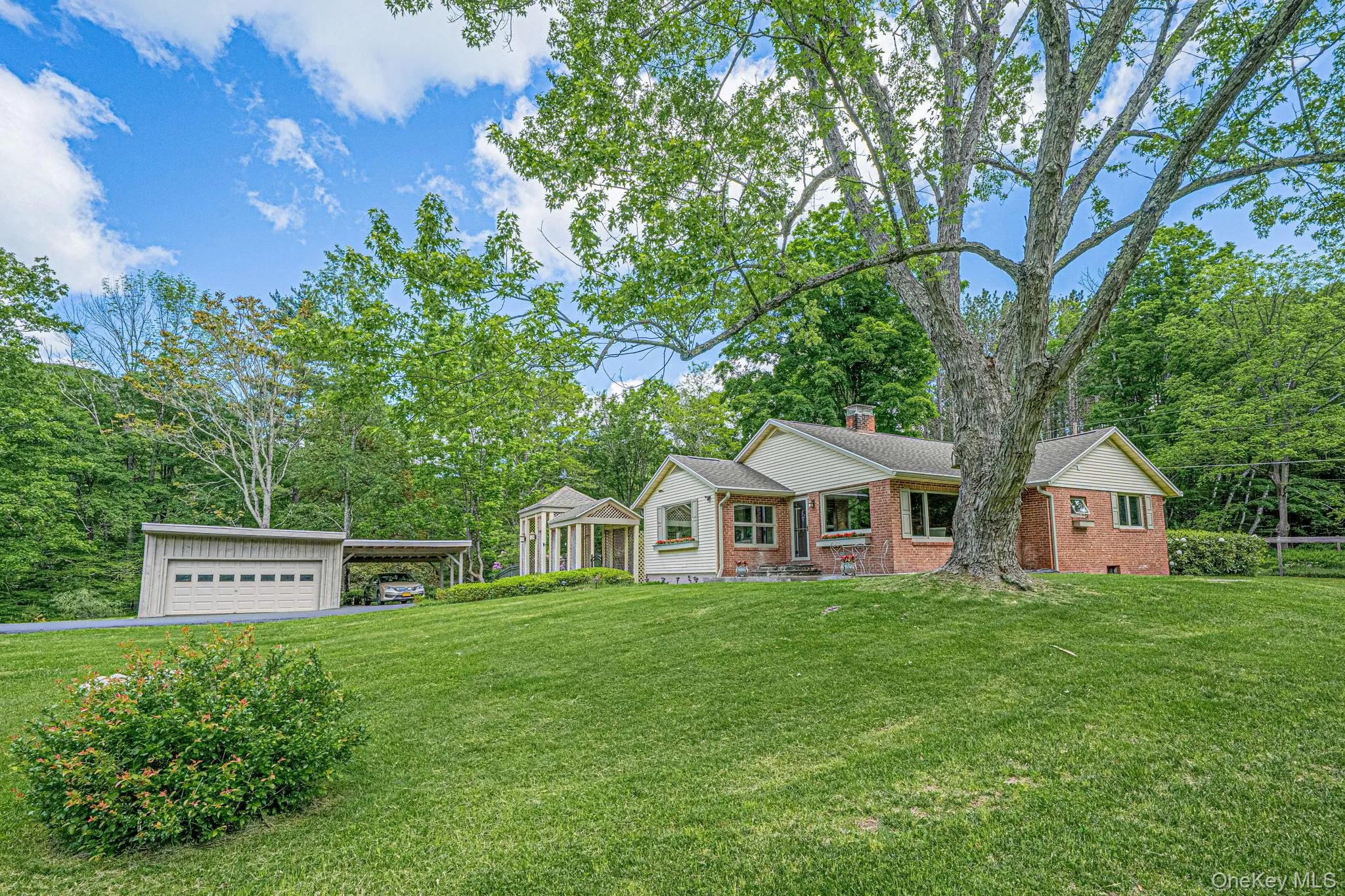 168 Jessop Road, Woodstock, NY, 3 Bedrooms Bedrooms, 6 Rooms Rooms,1 BathroomBathrooms,Residential,For Rent,Jessop,0,1008666 168 Jessop Road, Woodstock, NY, 3 Bedrooms Bedrooms, 6 Rooms Rooms,1 BathroomBathrooms,Residential,For Rent,Jessop,0,1008666