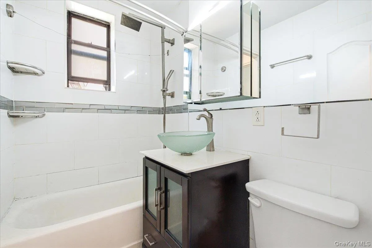 103-25 68th Avenue, New York, NY, 2 Bedrooms Bedrooms, 6 Rooms Rooms,1 BathroomBathrooms,Residential,For Rent,68th,0,1008668 103-25 68th Avenue, New York, NY, 2 Bedrooms Bedrooms, 6 Rooms Rooms,1 BathroomBathrooms,Residential,For Rent,68th,0,1008668