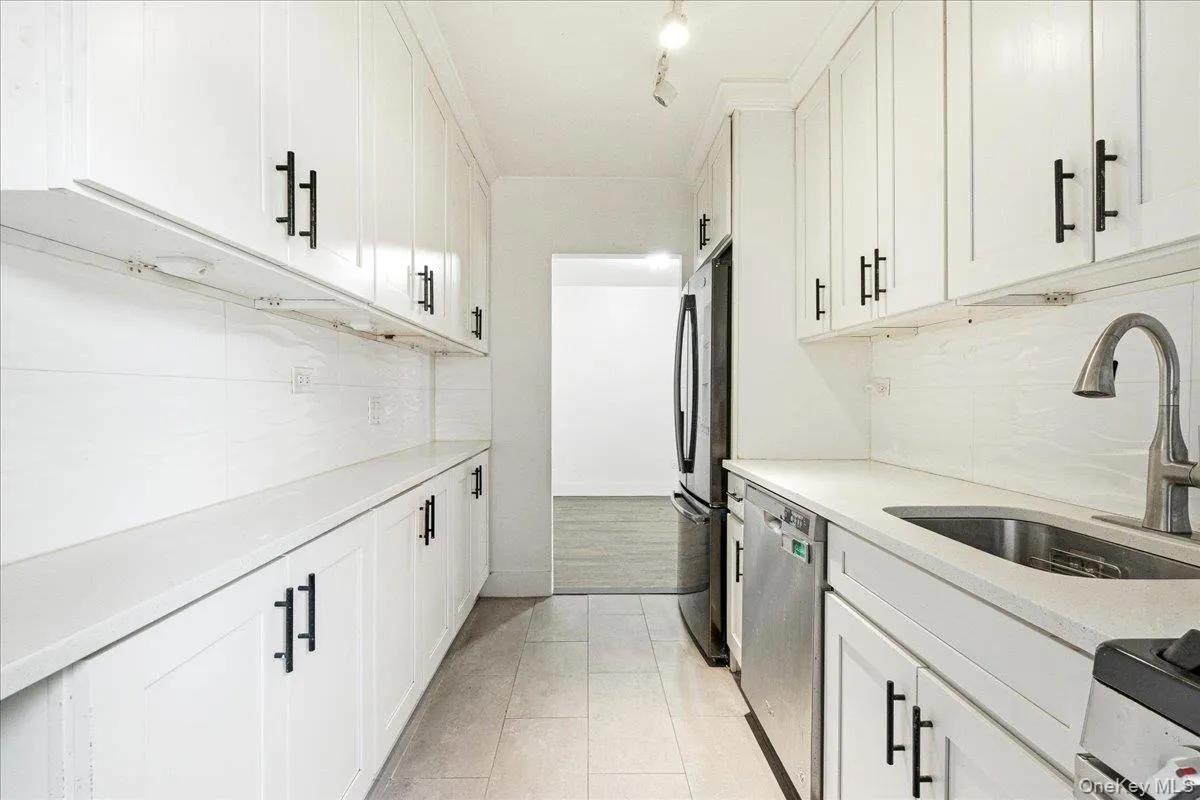 103-25 68th Avenue, New York, NY, 2 Bedrooms Bedrooms, 6 Rooms Rooms,1 BathroomBathrooms,Residential,For Rent,68th,0,1008668 103-25 68th Avenue, New York, NY, 2 Bedrooms Bedrooms, 6 Rooms Rooms,1 BathroomBathrooms,Residential,For Rent,68th,0,1008668