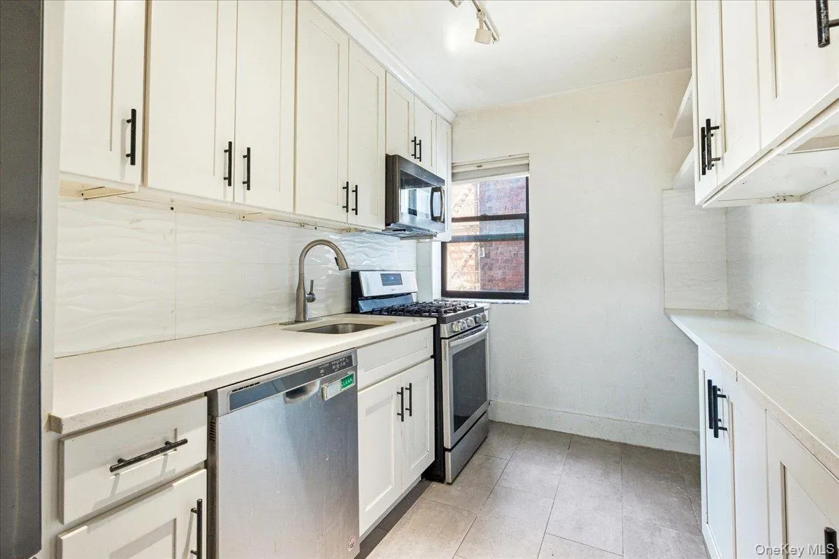 103-25 68th Avenue, New York, NY, 2 Bedrooms Bedrooms, 6 Rooms Rooms,1 BathroomBathrooms,Residential,For Rent,68th,0,1008668 103-25 68th Avenue, New York, NY, 2 Bedrooms Bedrooms, 6 Rooms Rooms,1 BathroomBathrooms,Residential,For Rent,68th,0,1008668
