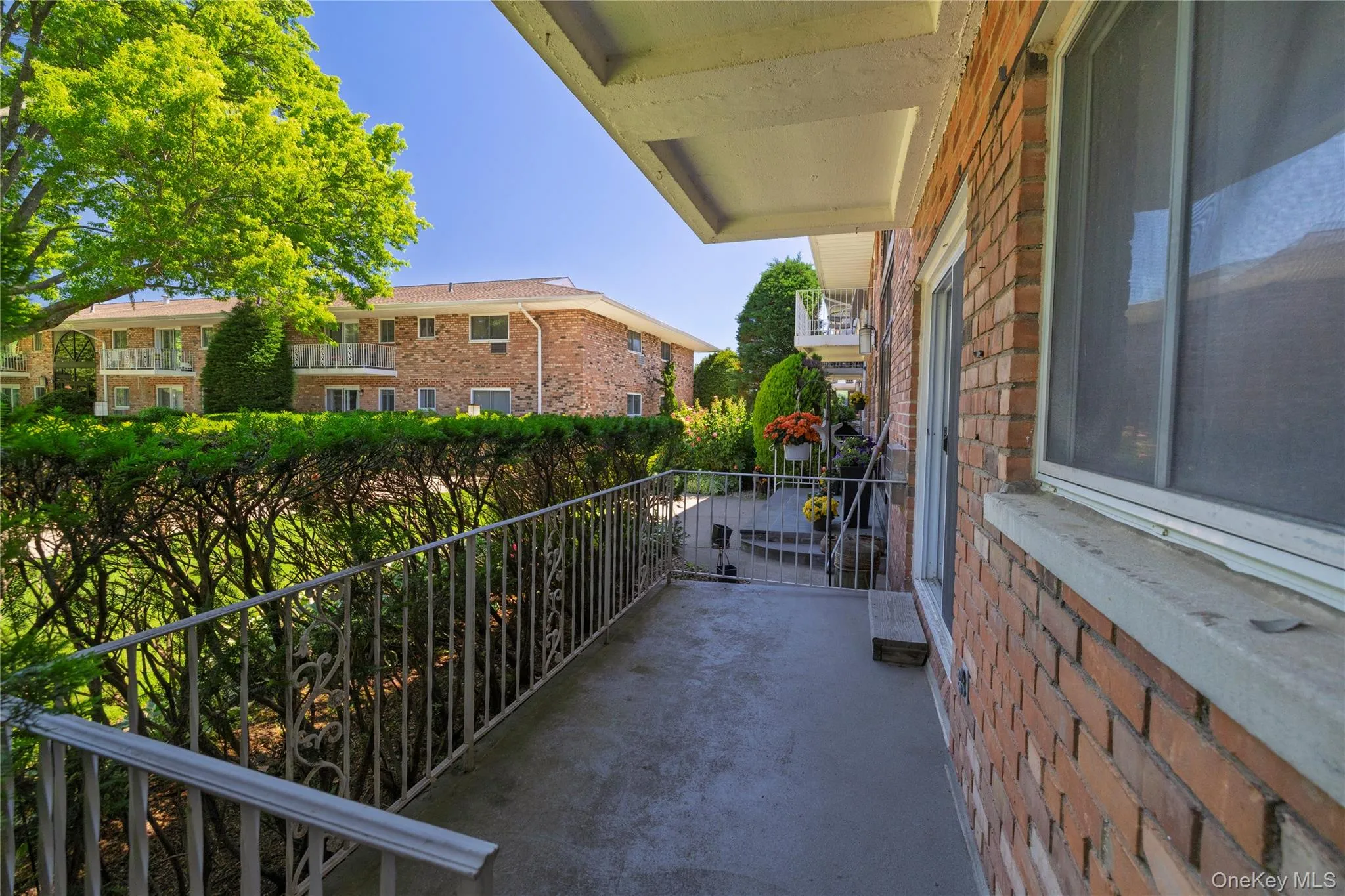 1 Toms Point Lane, North Hempstead, NY, 2 Bedrooms Bedrooms, 4 Rooms Rooms,2 BathroomsBathrooms,Residential,For Rent,Toms Point,0,1008670 1 Toms Point Lane, North Hempstead, NY, 2 Bedrooms Bedrooms, 4 Rooms Rooms,2 BathroomsBathrooms,Residential,For Rent,Toms Point,0,1008670