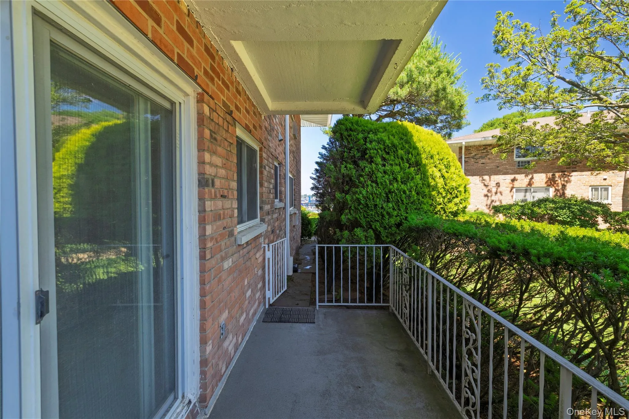 1 Toms Point Lane, North Hempstead, NY, 2 Bedrooms Bedrooms, 4 Rooms Rooms,2 BathroomsBathrooms,Residential,For Rent,Toms Point,0,1008670 1 Toms Point Lane, North Hempstead, NY, 2 Bedrooms Bedrooms, 4 Rooms Rooms,2 BathroomsBathrooms,Residential,For Rent,Toms Point,0,1008670