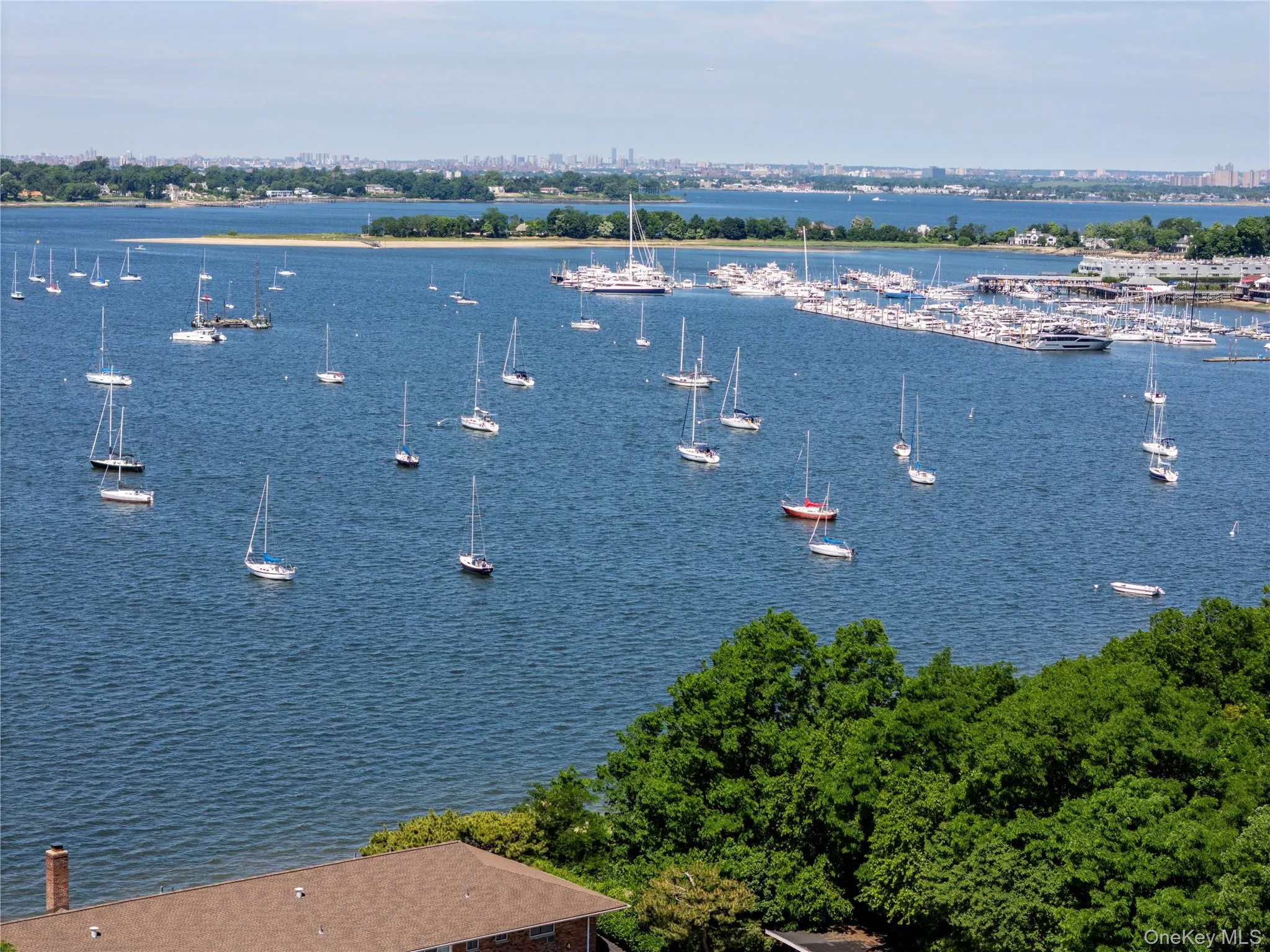 1 Toms Point Lane, North Hempstead, NY, 2 Bedrooms Bedrooms, 4 Rooms Rooms,2 BathroomsBathrooms,Residential,For Rent,Toms Point,0,1008670 1 Toms Point Lane, North Hempstead, NY, 2 Bedrooms Bedrooms, 4 Rooms Rooms,2 BathroomsBathrooms,Residential,For Rent,Toms Point,0,1008670