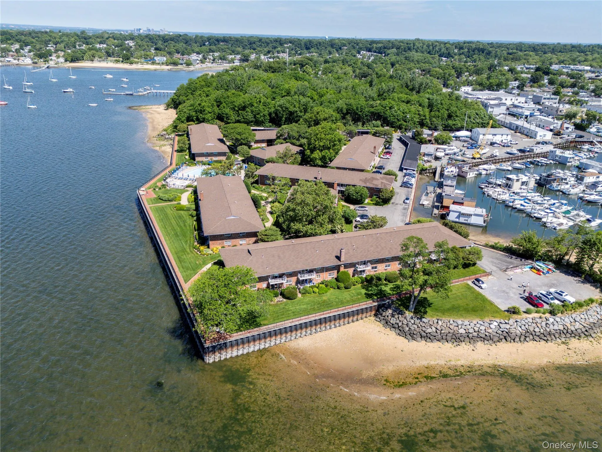 1 Toms Point Lane, North Hempstead, NY, 2 Bedrooms Bedrooms, 4 Rooms Rooms,2 BathroomsBathrooms,Residential,For Rent,Toms Point,0,1008670 1 Toms Point Lane, North Hempstead, NY, 2 Bedrooms Bedrooms, 4 Rooms Rooms,2 BathroomsBathrooms,Residential,For Rent,Toms Point,0,1008670