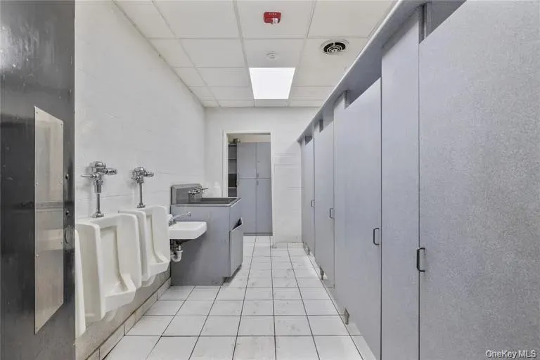380 Route 210, Stony Point, NY, ,Commercial Lease,For Rent,Route 210,0,1008673 380 Route 210, Stony Point, NY, ,Commercial Lease,For Rent,Route 210,0,1008673