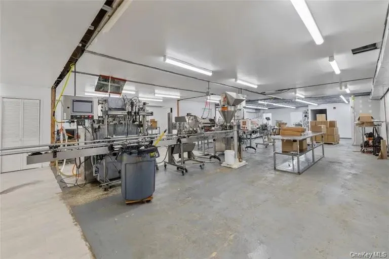 380 Route 210, Stony Point, NY, ,Commercial Lease,For Rent,Route 210,0,1008673 380 Route 210, Stony Point, NY, ,Commercial Lease,For Rent,Route 210,0,1008673