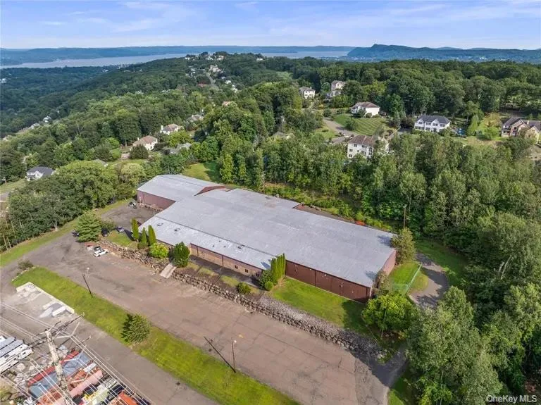 380 Route 210, Stony Point, NY, ,Commercial Lease,For Rent,Route 210,0,1008673 380 Route 210, Stony Point, NY, ,Commercial Lease,For Rent,Route 210,0,1008673