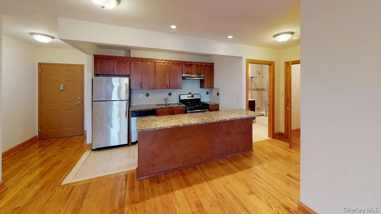 135-23 82nd Avenue, New York, NY, 1 Bedroom Bedrooms, 3 Rooms Rooms,1 BathroomBathrooms,Residential Lease,For Rent,82nd,0,1008682 135-23 82nd Avenue, New York, NY, 1 Bedroom Bedrooms, 3 Rooms Rooms,1 BathroomBathrooms,Residential Lease,For Rent,82nd,0,1008682