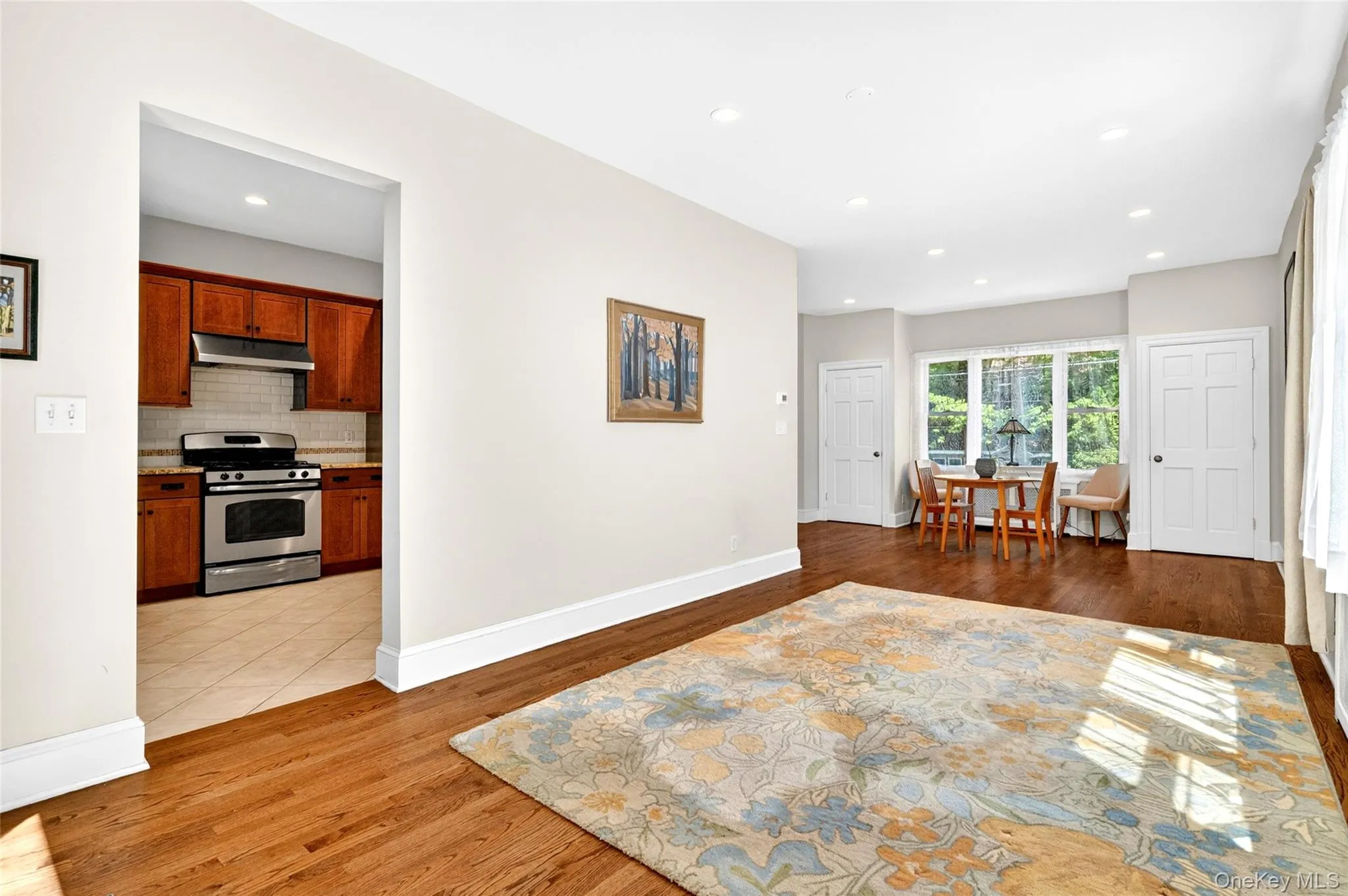 193 Parkview Avenue, Yonkers, NY, 3 Bedrooms Bedrooms, 7 Rooms Rooms,1 BathroomBathrooms,Residential,For Rent,Parkview,0,1008683 193 Parkview Avenue, Yonkers, NY, 3 Bedrooms Bedrooms, 7 Rooms Rooms,1 BathroomBathrooms,Residential,For Rent,Parkview,0,1008683