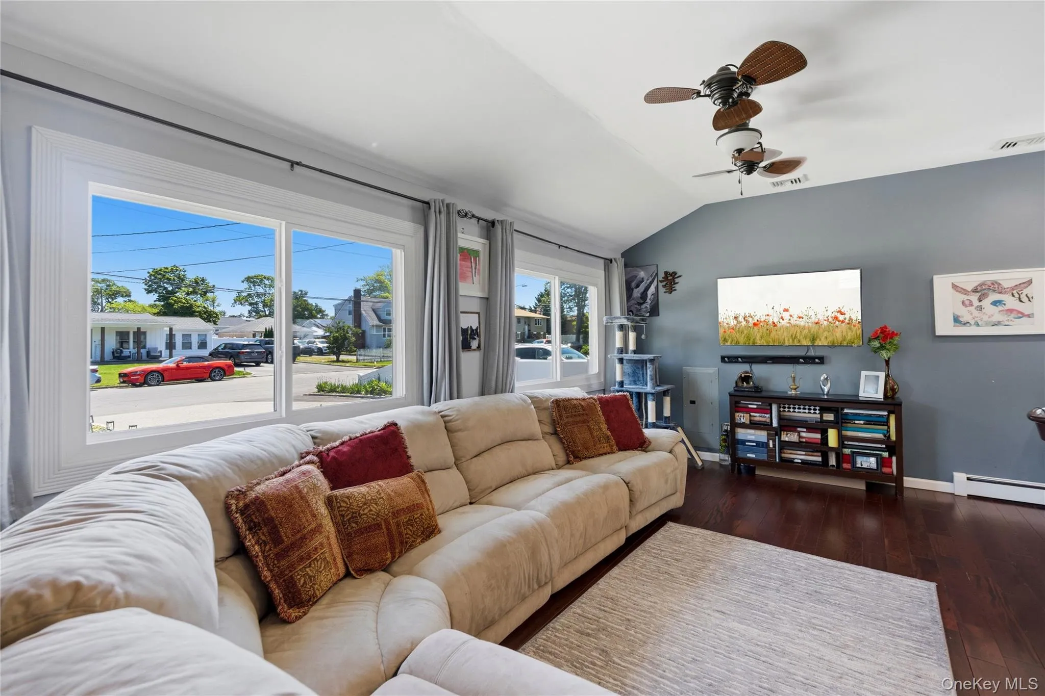 1084 Hyman Avenue, Islip, NY, 3 Bedrooms Bedrooms, 5 Rooms Rooms,2 BathroomsBathrooms,Residential,For Rent,Hyman,0,1008693 1084 Hyman Avenue, Islip, NY, 3 Bedrooms Bedrooms, 5 Rooms Rooms,2 BathroomsBathrooms,Residential,For Rent,Hyman,0,1008693