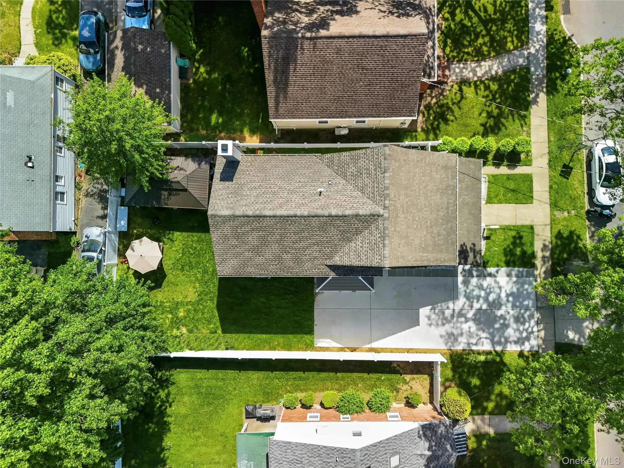1315 6th Avenue, Hempstead, NY, 6 Bedrooms Bedrooms, 10 Rooms Rooms,3 BathroomsBathrooms,Residential,For Rent,6th,0,1008698 1315 6th Avenue, Hempstead, NY, 6 Bedrooms Bedrooms, 10 Rooms Rooms,3 BathroomsBathrooms,Residential,For Rent,6th,0,1008698