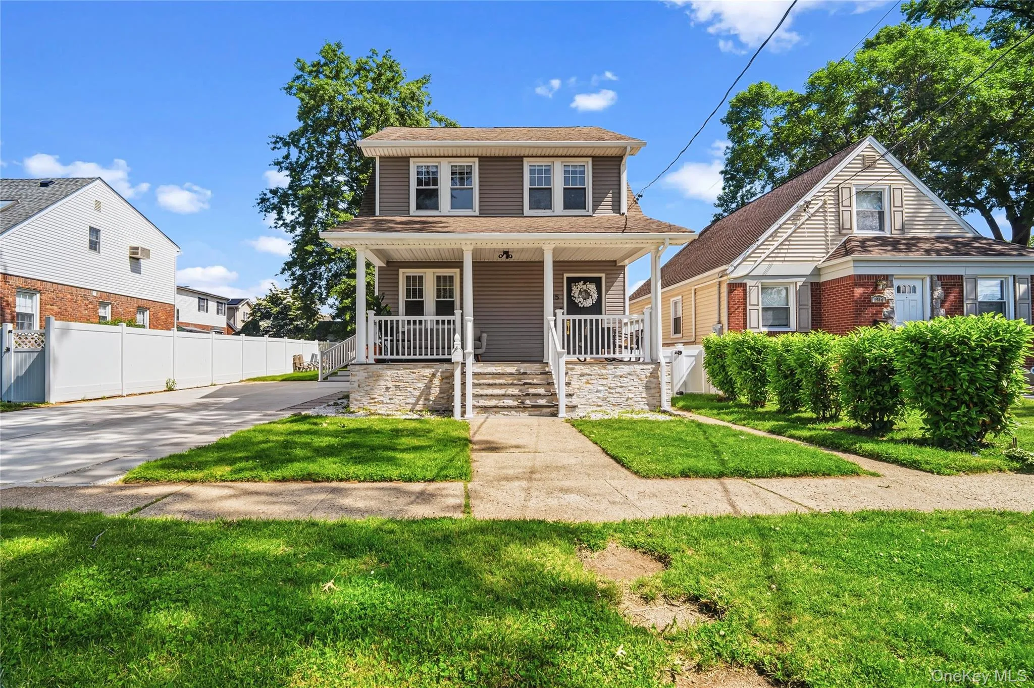 1315 6th Avenue, Hempstead, NY, 6 Bedrooms Bedrooms, 10 Rooms Rooms,3 BathroomsBathrooms,Residential,For Rent,6th,0,1008698 1315 6th Avenue, Hempstead, NY, 6 Bedrooms Bedrooms, 10 Rooms Rooms,3 BathroomsBathrooms,Residential,For Rent,6th,0,1008698