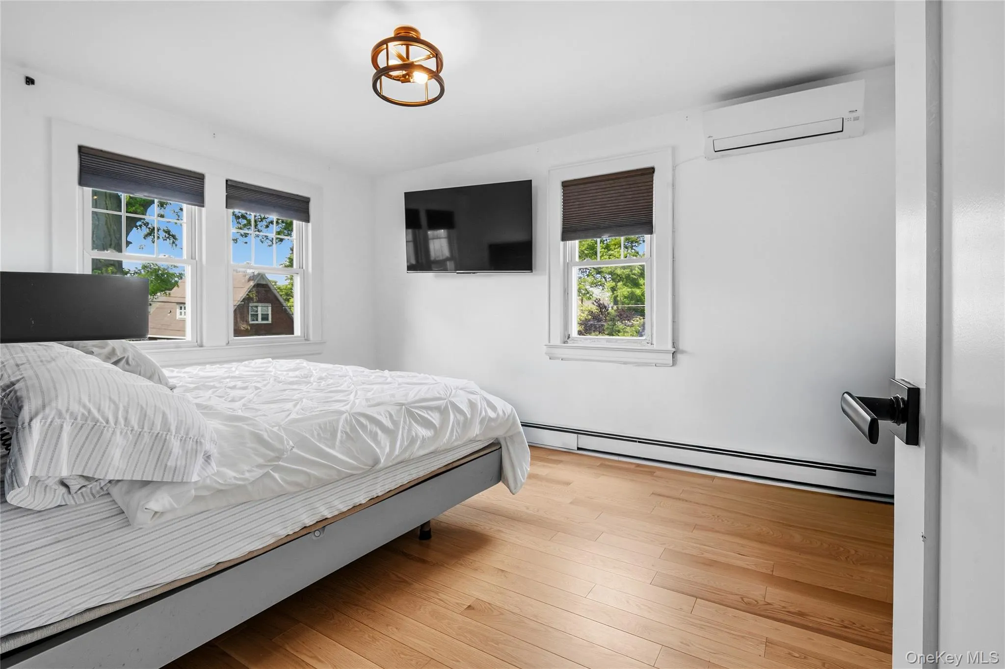 1315 6th Avenue, Hempstead, NY, 6 Bedrooms Bedrooms, 10 Rooms Rooms,3 BathroomsBathrooms,Residential,For Rent,6th,0,1008698 1315 6th Avenue, Hempstead, NY, 6 Bedrooms Bedrooms, 10 Rooms Rooms,3 BathroomsBathrooms,Residential,For Rent,6th,0,1008698