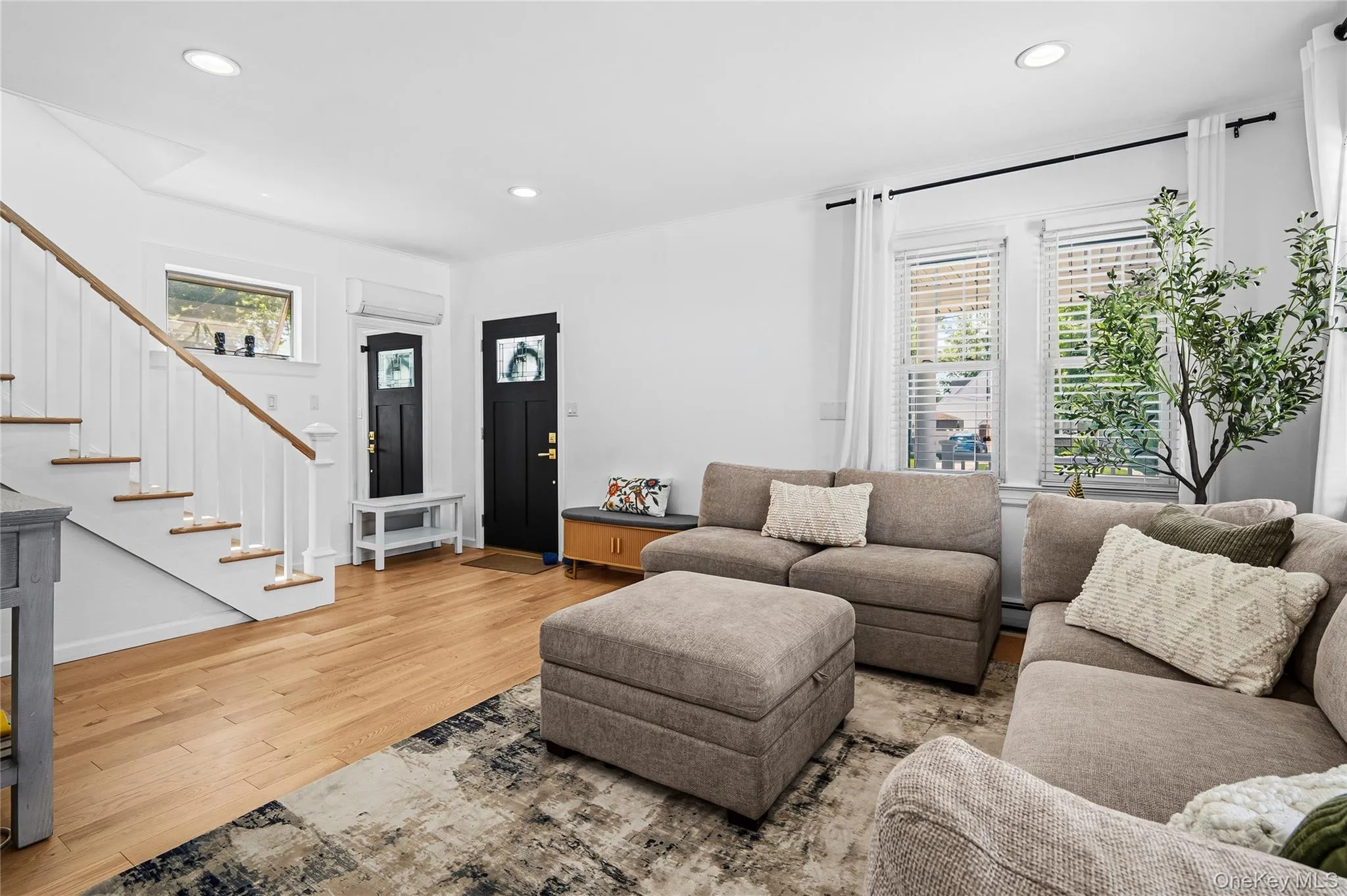 1315 6th Avenue, Hempstead, NY, 6 Bedrooms Bedrooms, 10 Rooms Rooms,3 BathroomsBathrooms,Residential,For Rent,6th,0,1008698 1315 6th Avenue, Hempstead, NY, 6 Bedrooms Bedrooms, 10 Rooms Rooms,3 BathroomsBathrooms,Residential,For Rent,6th,0,1008698