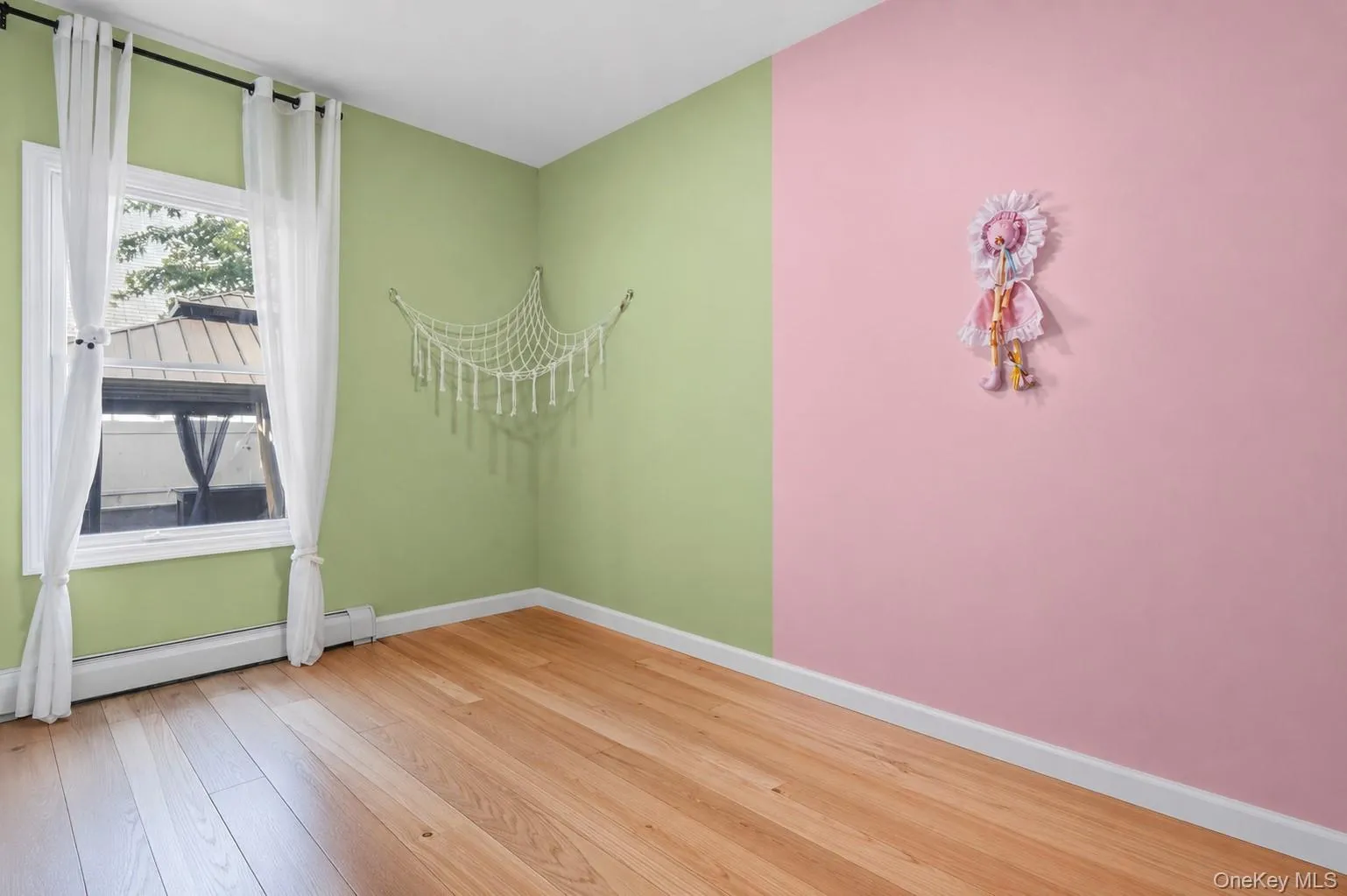 1315 6th Avenue, Hempstead, NY, 6 Bedrooms Bedrooms, 10 Rooms Rooms,3 BathroomsBathrooms,Residential,For Rent,6th,0,1008698 1315 6th Avenue, Hempstead, NY, 6 Bedrooms Bedrooms, 10 Rooms Rooms,3 BathroomsBathrooms,Residential,For Rent,6th,0,1008698