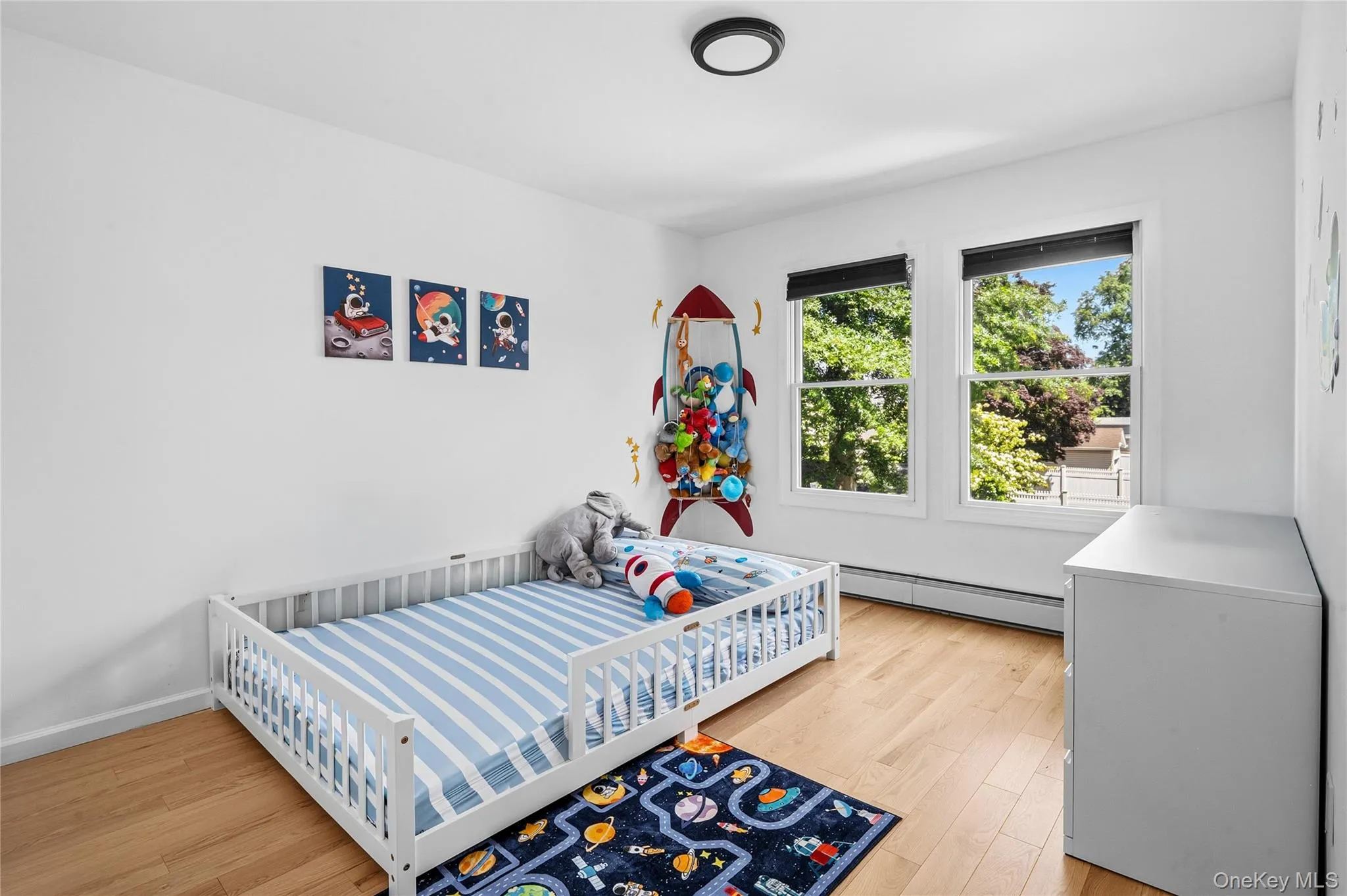 1315 6th Avenue, Hempstead, NY, 6 Bedrooms Bedrooms, 10 Rooms Rooms,3 BathroomsBathrooms,Residential,For Rent,6th,0,1008698 1315 6th Avenue, Hempstead, NY, 6 Bedrooms Bedrooms, 10 Rooms Rooms,3 BathroomsBathrooms,Residential,For Rent,6th,0,1008698