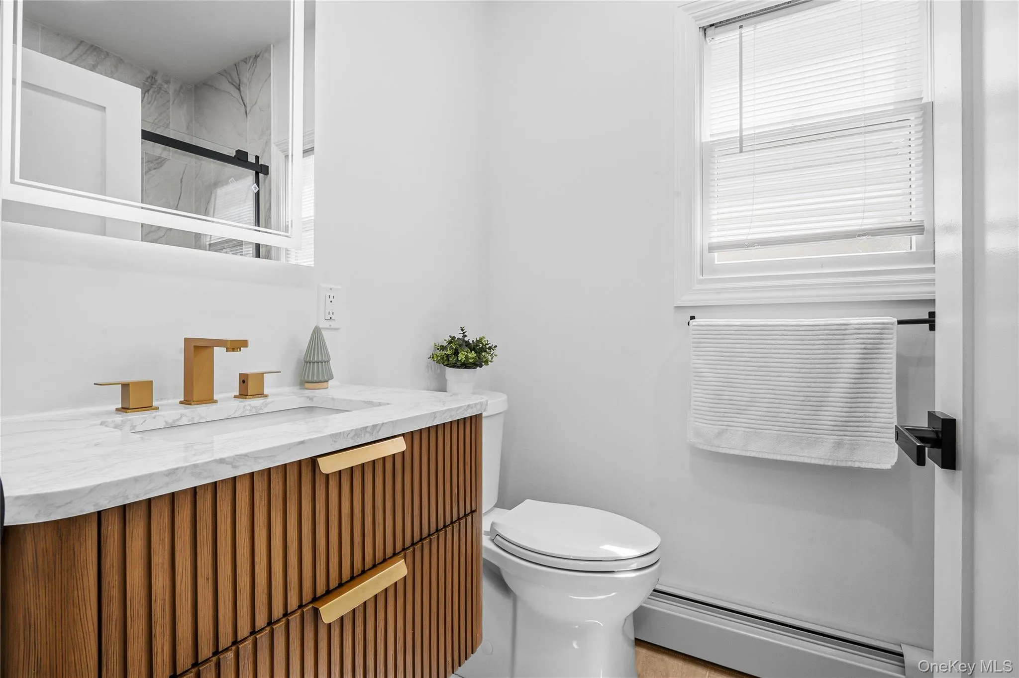1315 6th Avenue, Hempstead, NY, 6 Bedrooms Bedrooms, 10 Rooms Rooms,3 BathroomsBathrooms,Residential,For Rent,6th,0,1008698 1315 6th Avenue, Hempstead, NY, 6 Bedrooms Bedrooms, 10 Rooms Rooms,3 BathroomsBathrooms,Residential,For Rent,6th,0,1008698